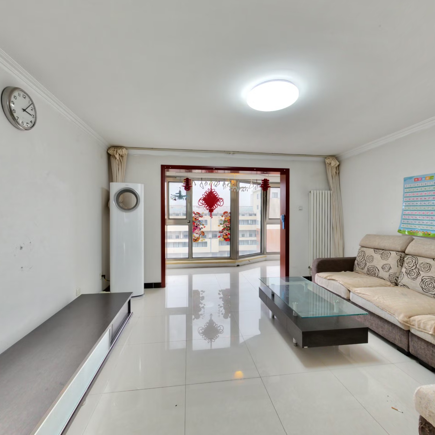 風(fēng)景club南北通透三居室 2007年商品房小高層