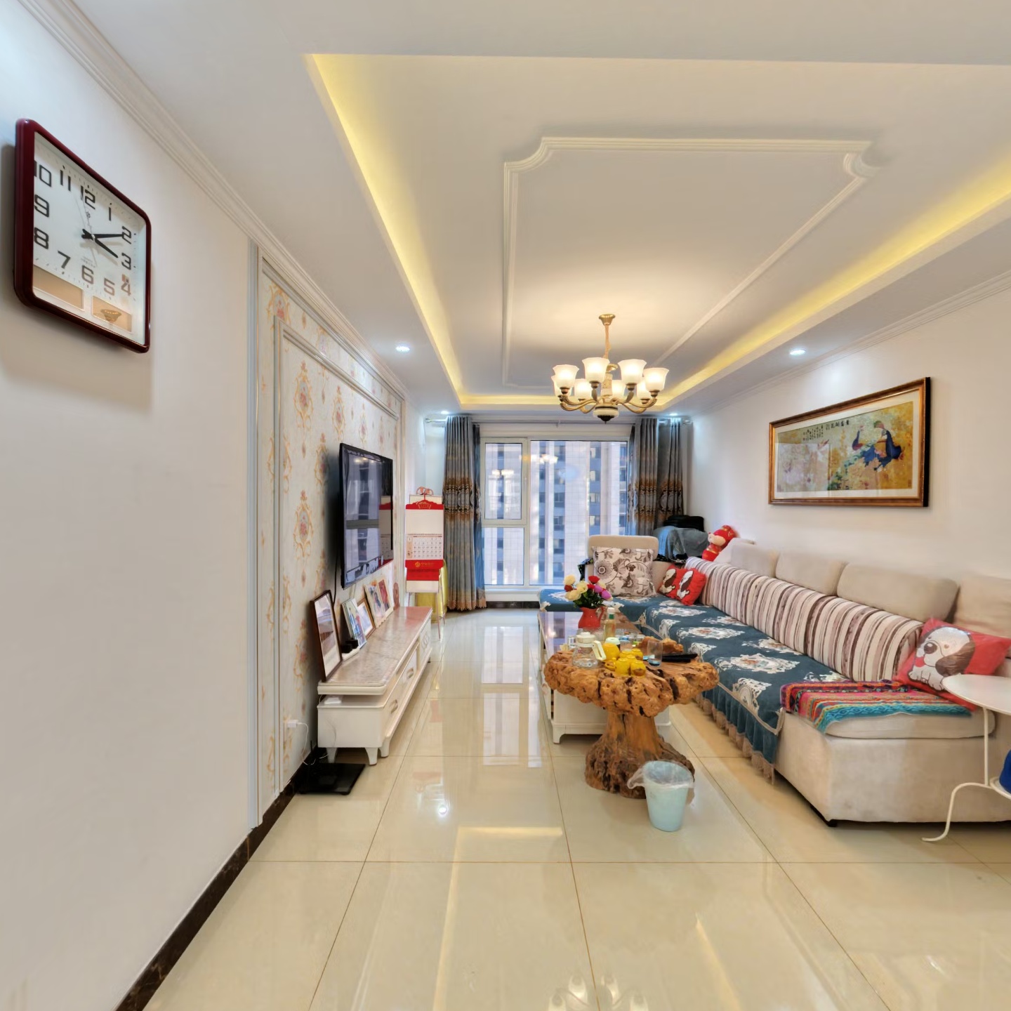 房本满二。业主诚心出售，精装修，