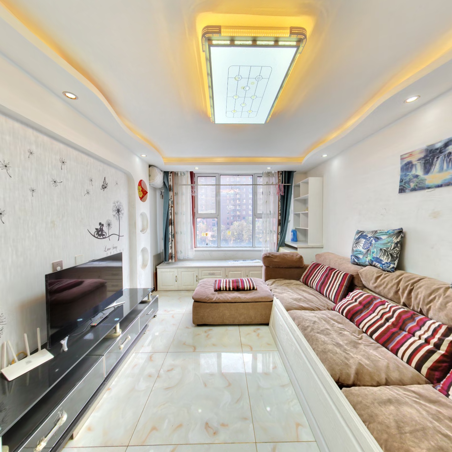 上下两层，动静分区，自住精装，房本满二