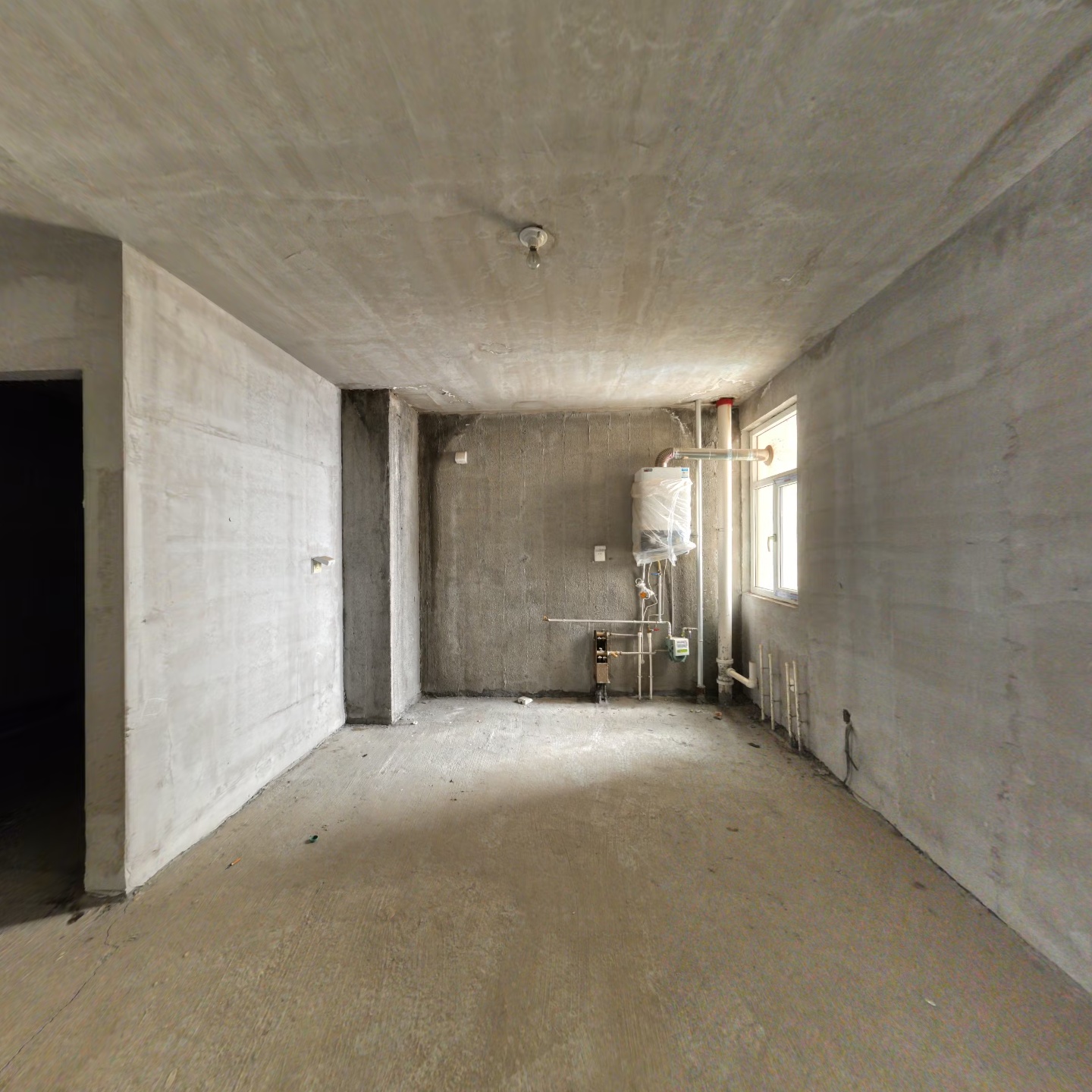 正规朝南一居室毛坯房 可随意装修