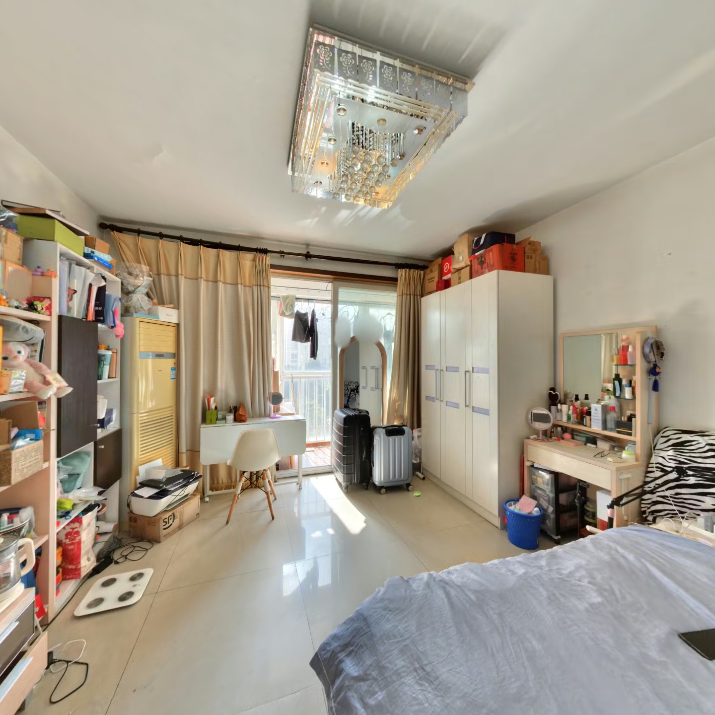 經(jīng)典南北通透M1戶型，明廚明衛(wèi)，落地窗，一梯兩戶