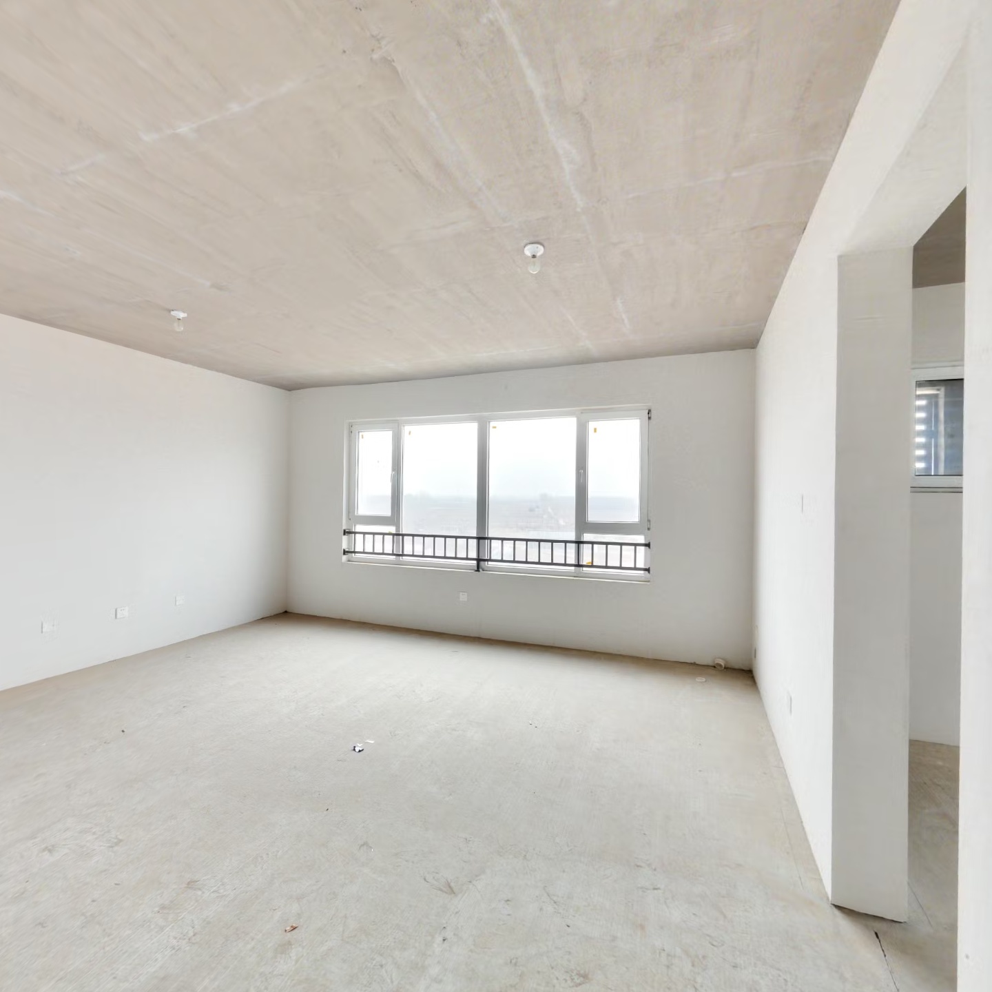 大社区 南北通透 三居室  有房本