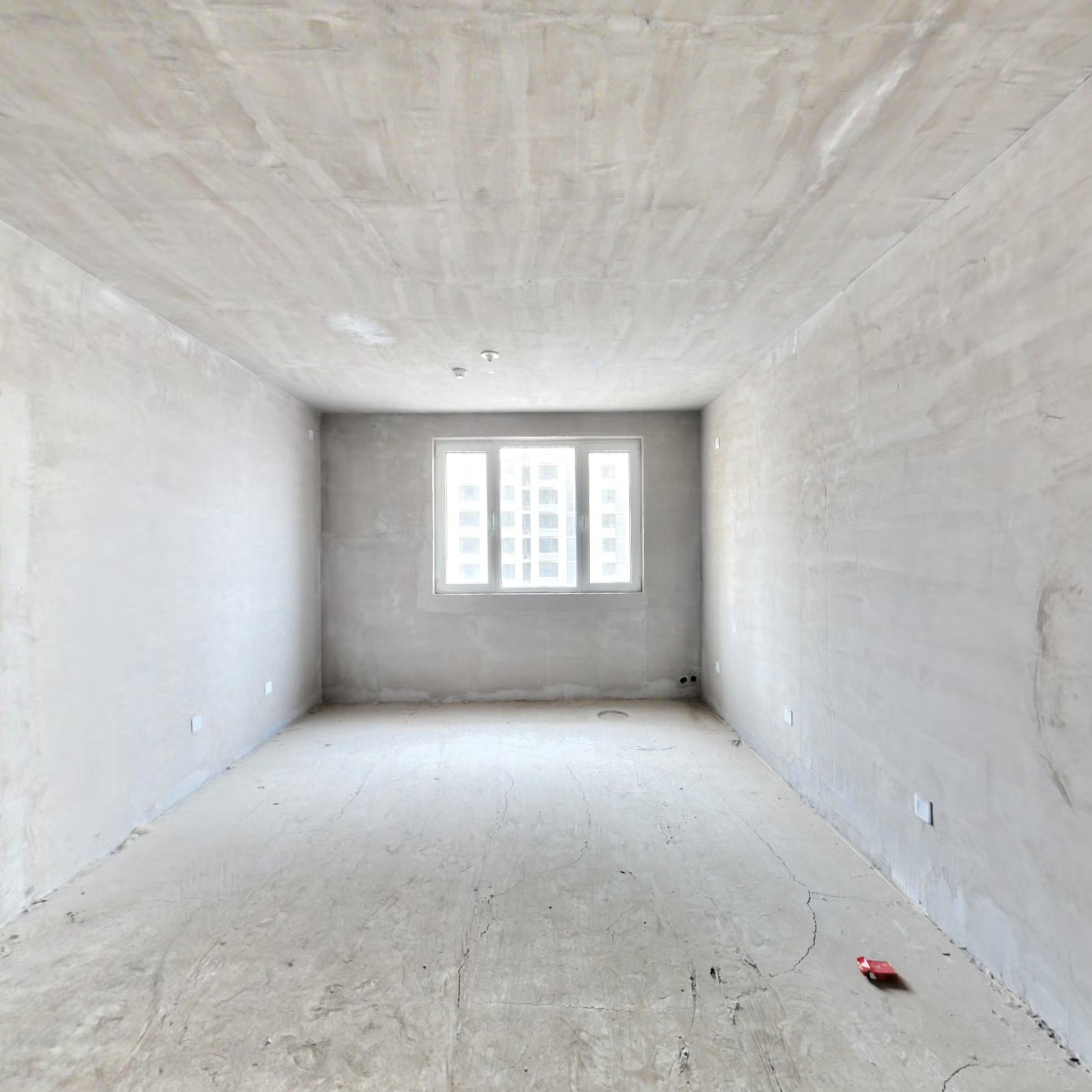 翡翠滨江 两居室 房本满二 中间楼层 看房有钥匙