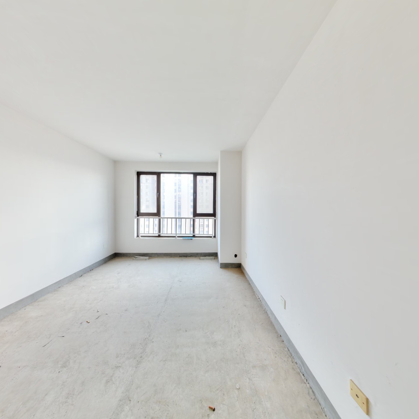 鸿坤理想湾北区 3室1厅 南