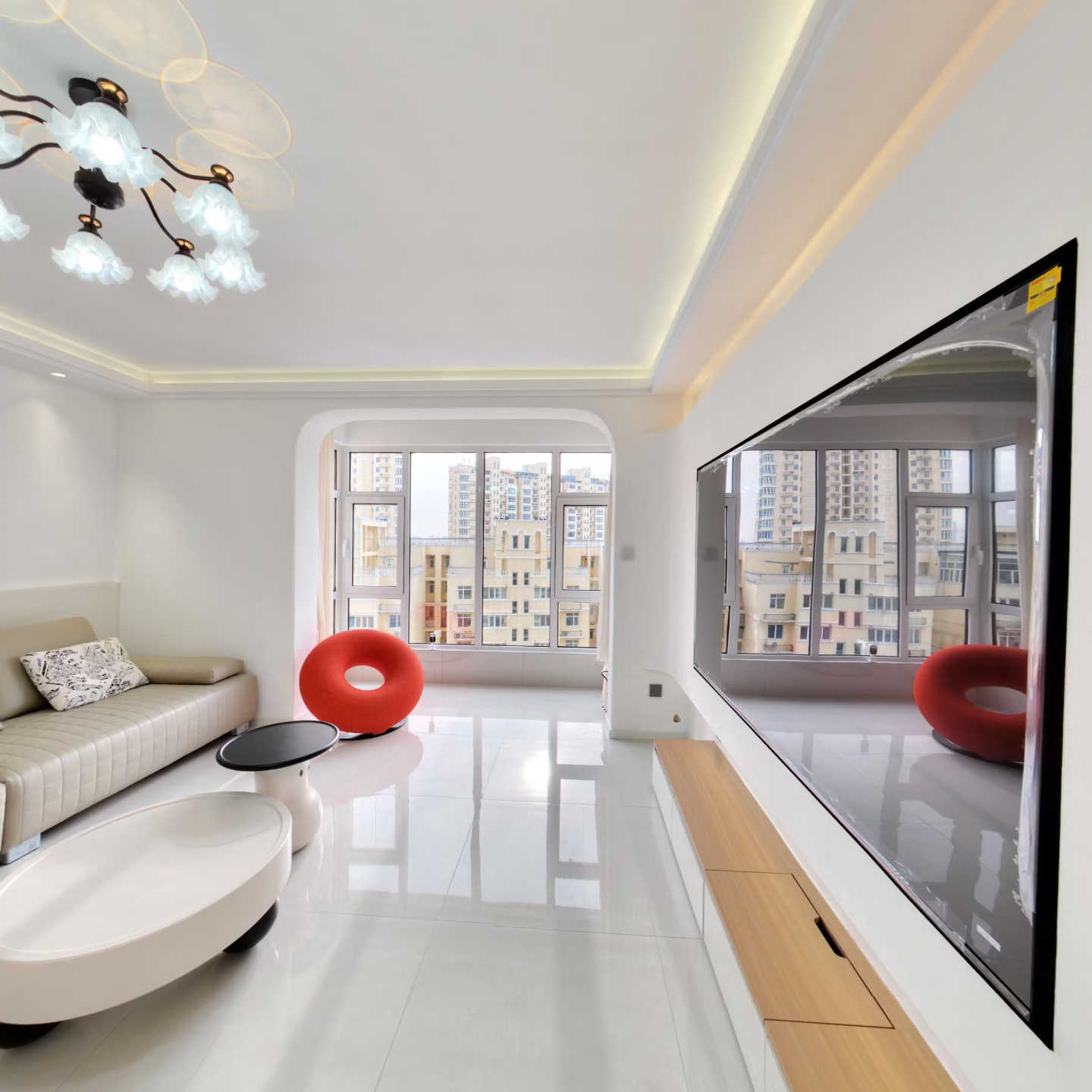 凯旋门三居 精装未住 全新家具家电 拎包入住