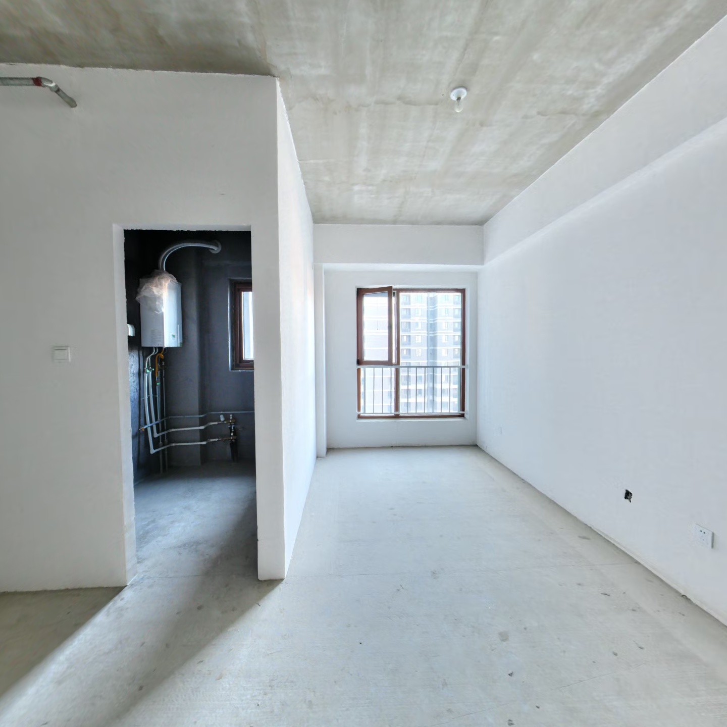 小户型、价格可议，业主靠谱，朝南户型