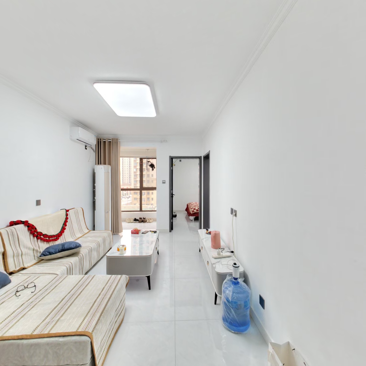 天伦湾嘉园 带装修2居 明厨明卫 集中供暖