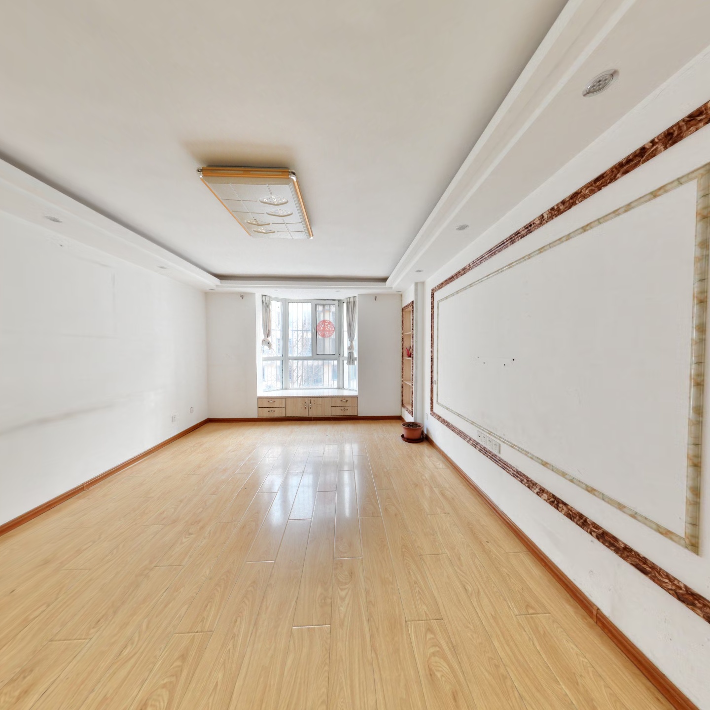 名流枫景洋房 3室2厅 南 北