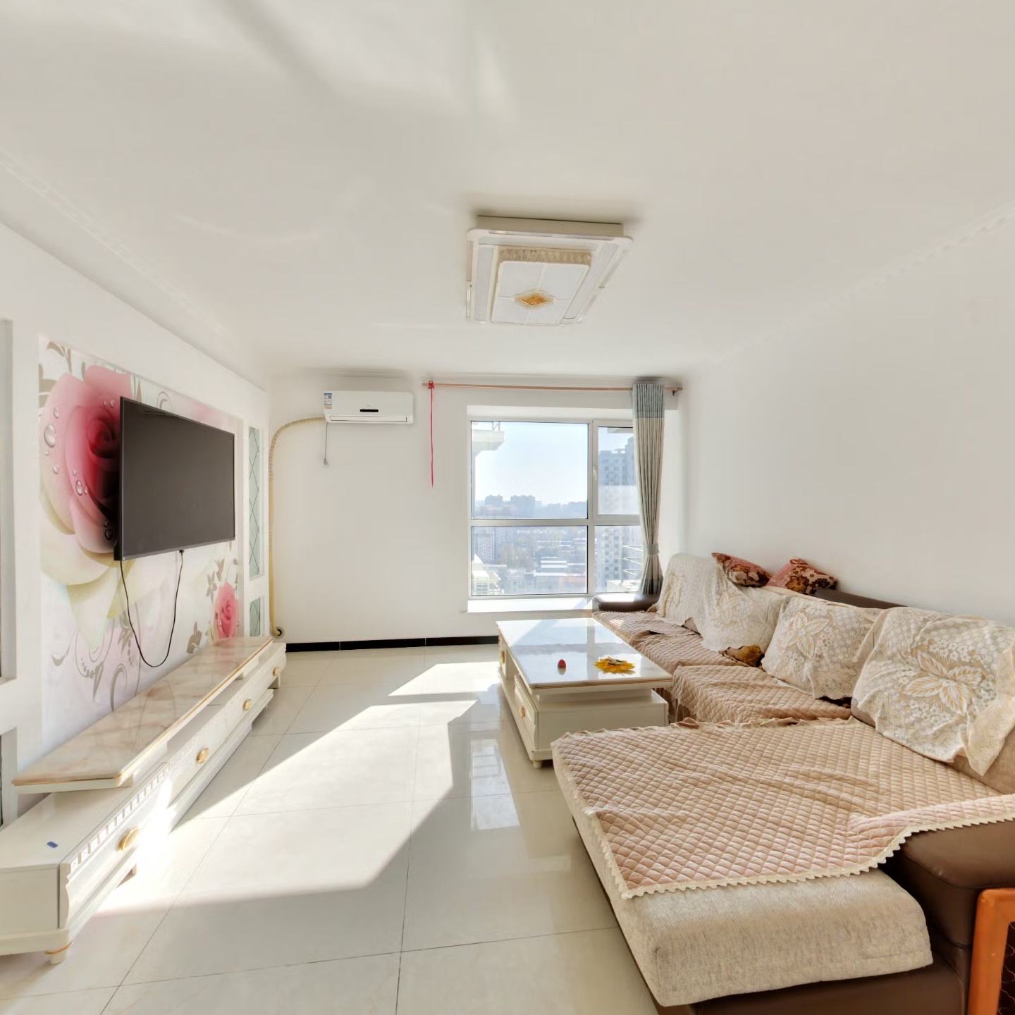 联合七号院南北通透大三居精装修