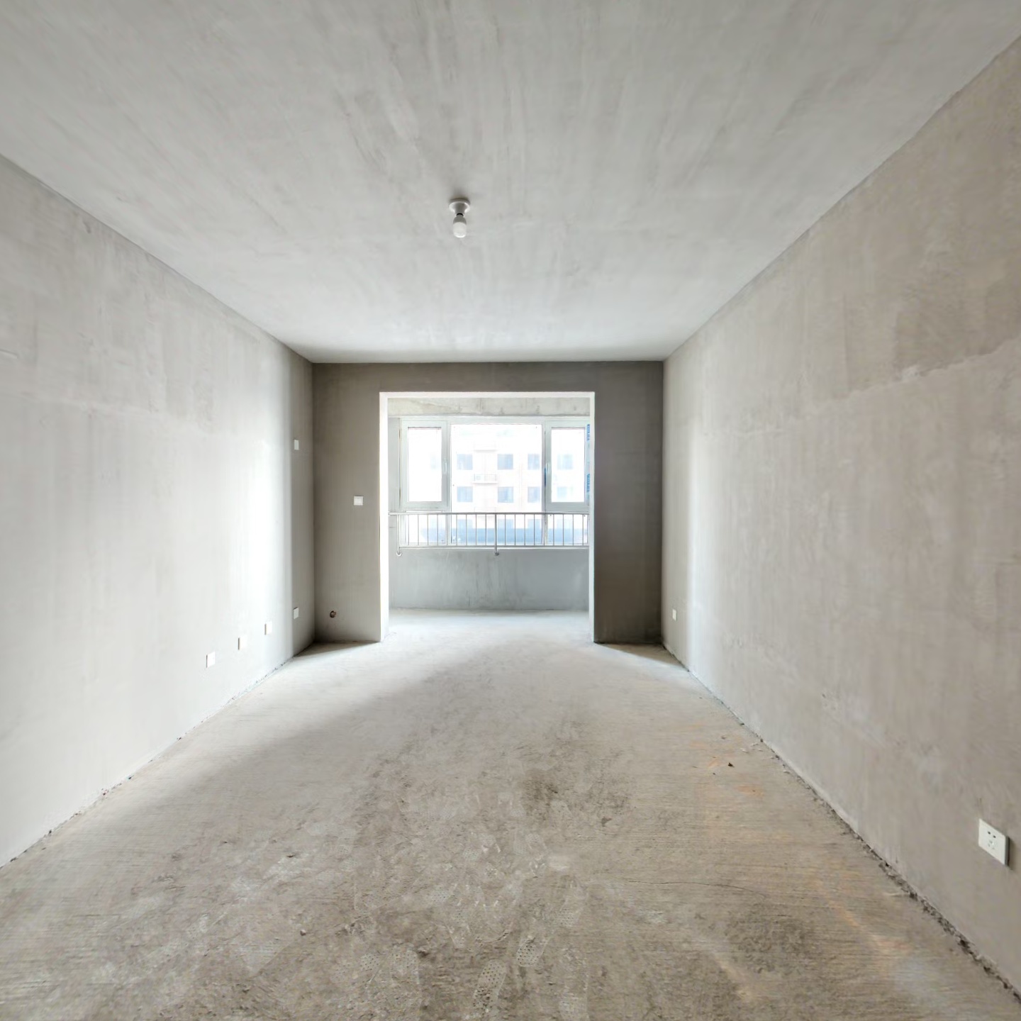 天保南北通好两居.业主诚意出.毛坯好、楼层