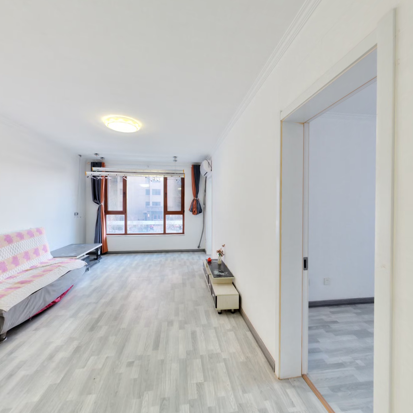 南向三居 小卧室紧挨主卧 可做婴儿房