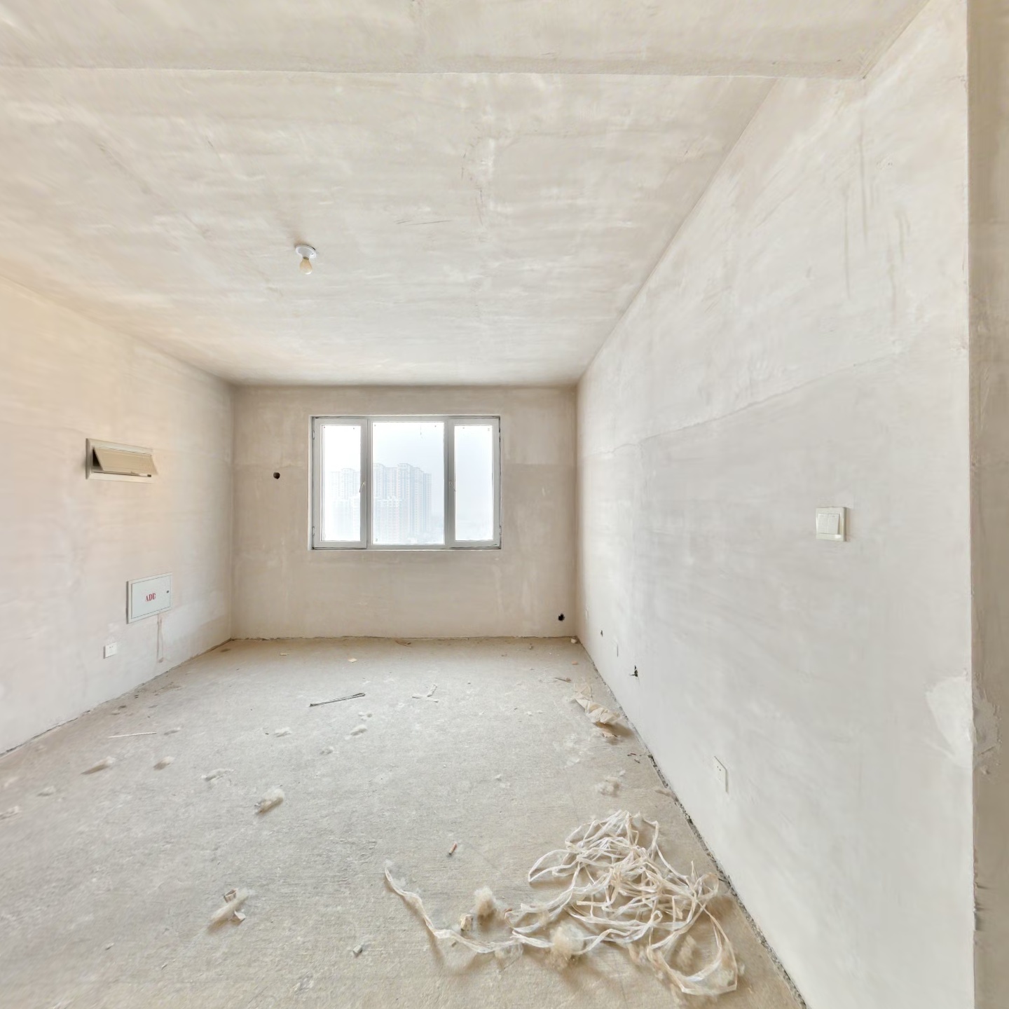 很好的一个三居室，配套齐全，你值得拥有