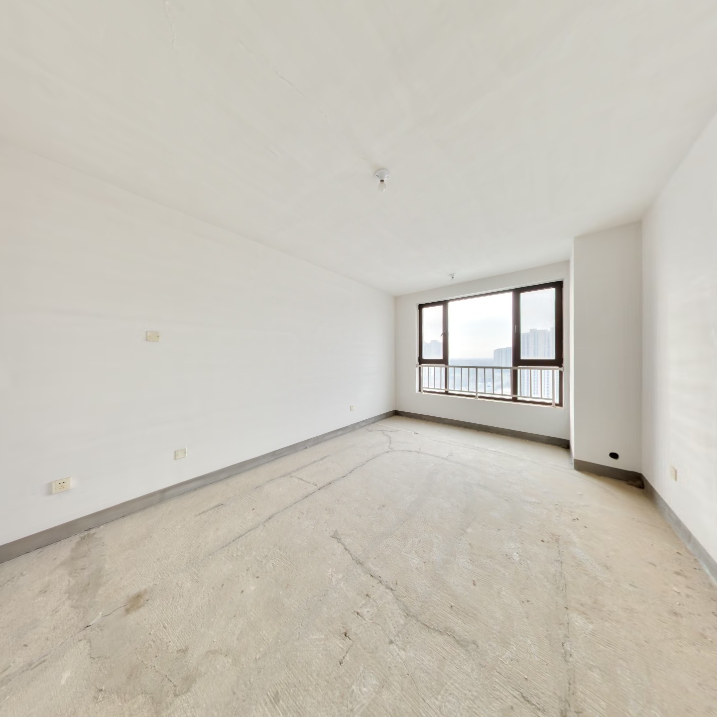 鸿坤理想湾南区 2室2厅 南