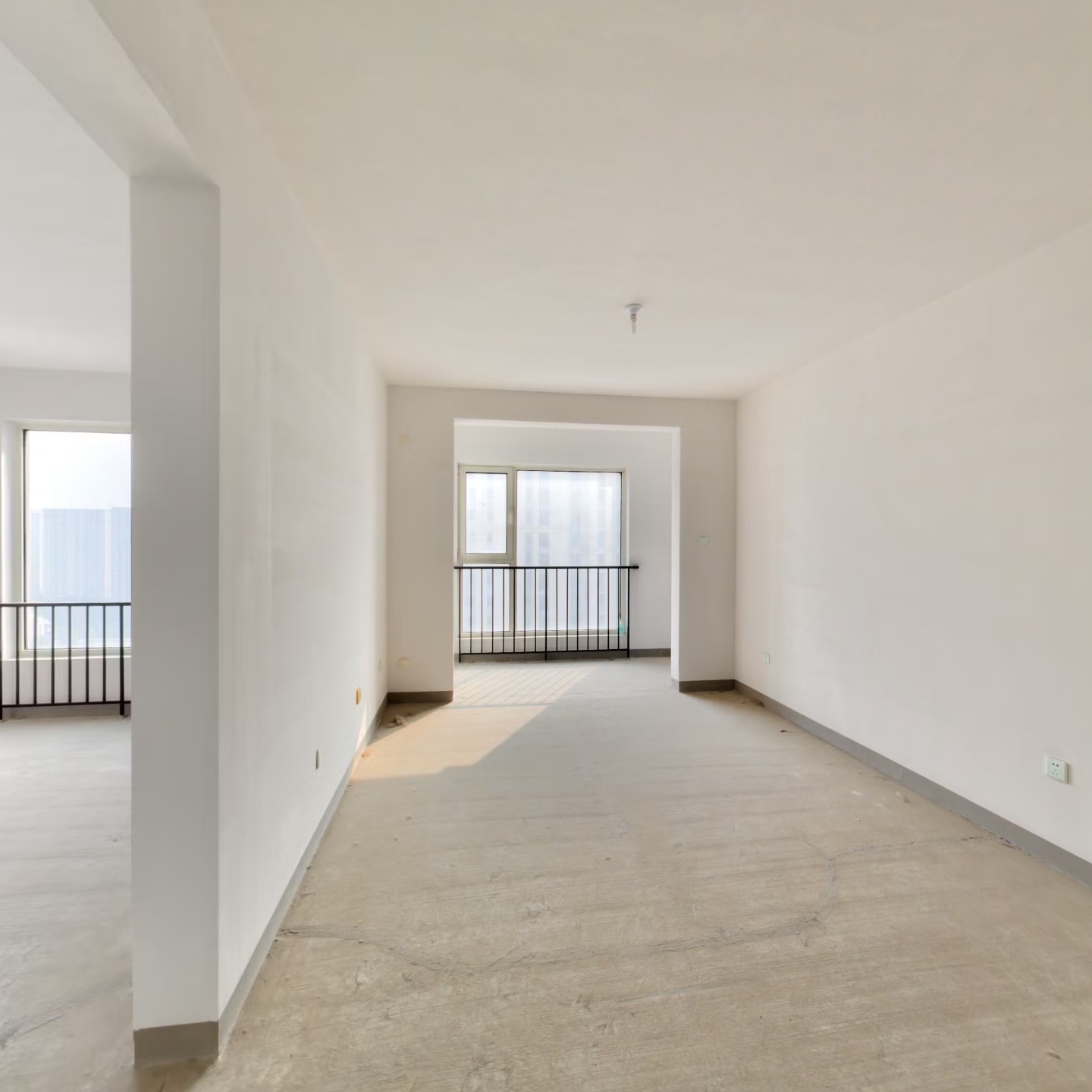 K2狮子城全南两居，户型合理无浪费，中间层采光无遮挡