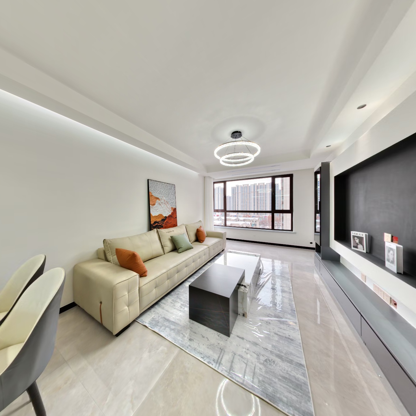 鸿坤理想湾，精装三居，全屋定制，拎包入住带家具家电