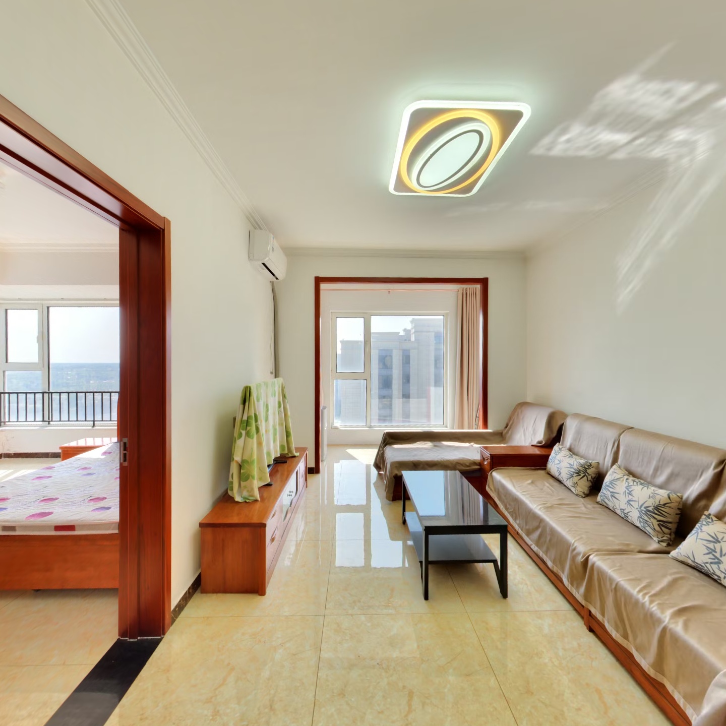 狮子城东南两句满二看房需提前约