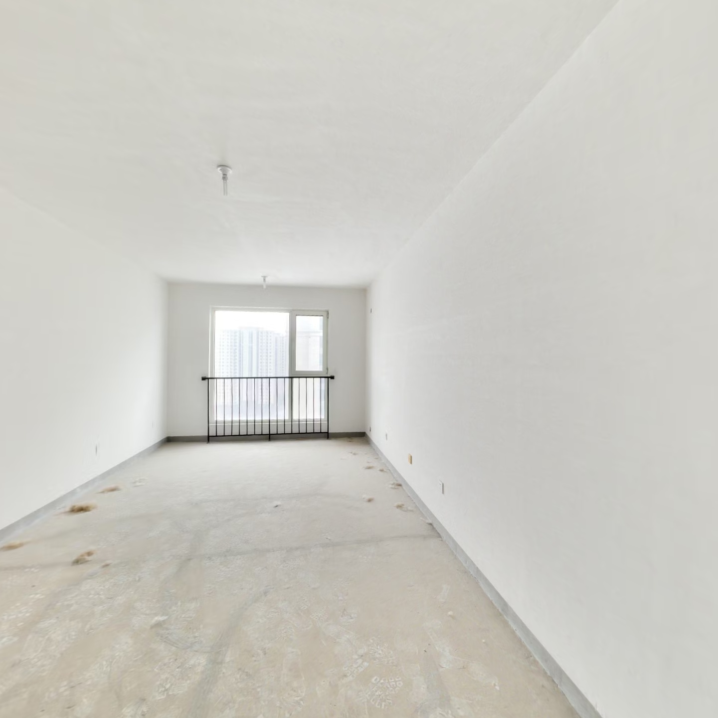 此房南北通透.采光好.密码看房.价格可谈.税费低