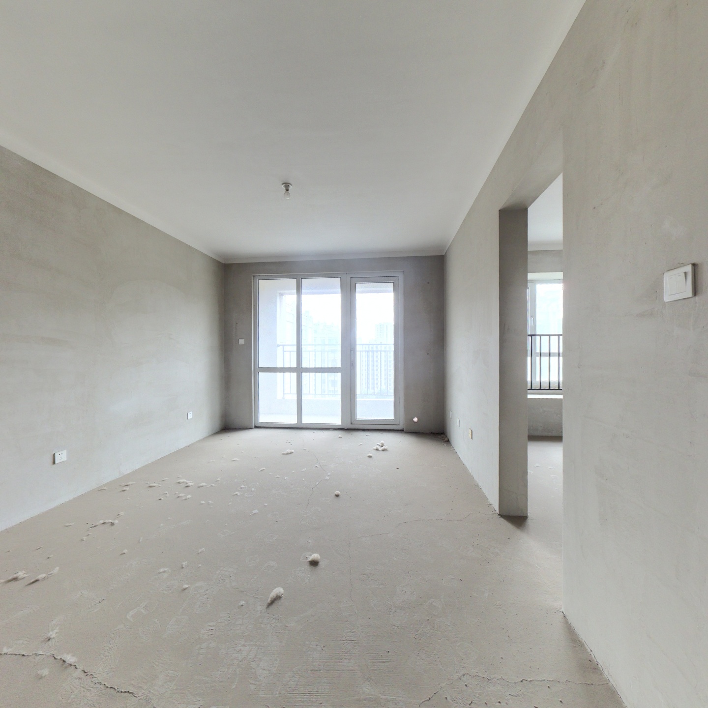 朝阳三居 户型方正 户户朝阳 央企社区