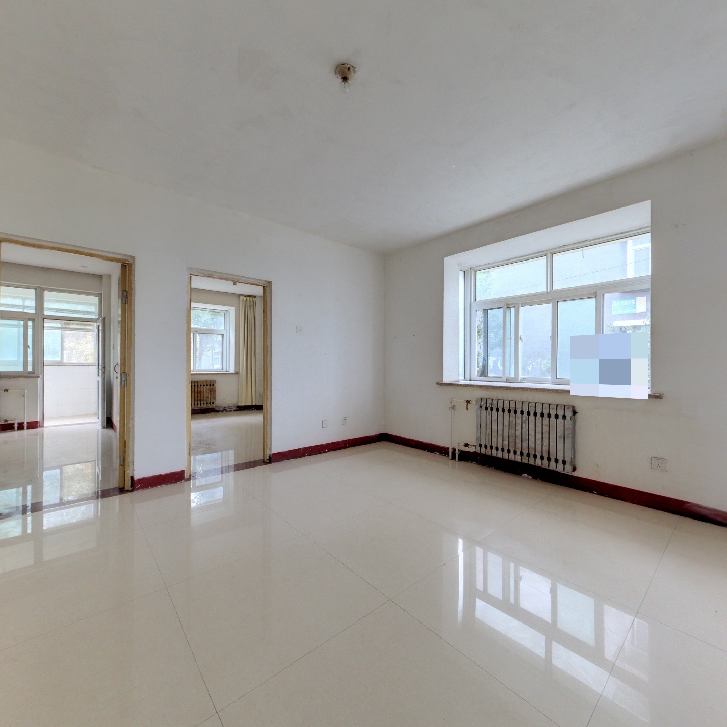 圣水花园一楼，2室，带车库，有证