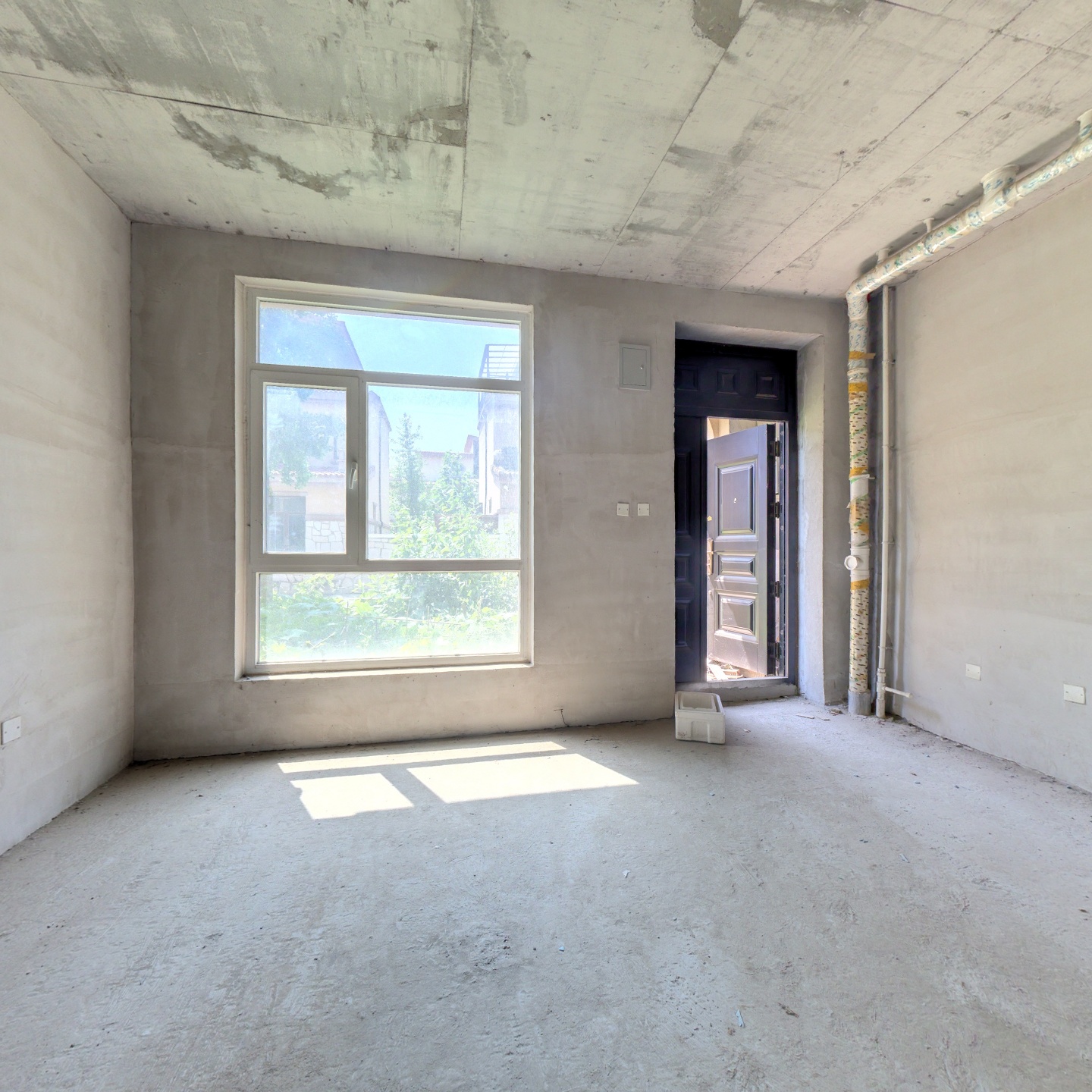 高尔夫别墅区 住在公园里 爱伦堡 联排别墅