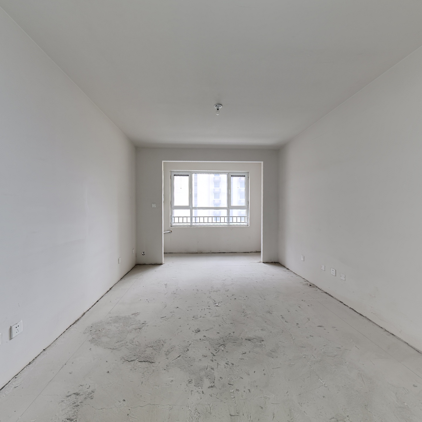 鹏渤精品社区  临火车站，近高铁，南北通透三居