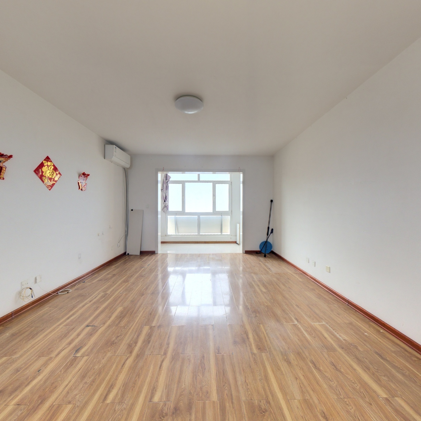 前排无遮挡 全天采光 南北通透 房本满二年