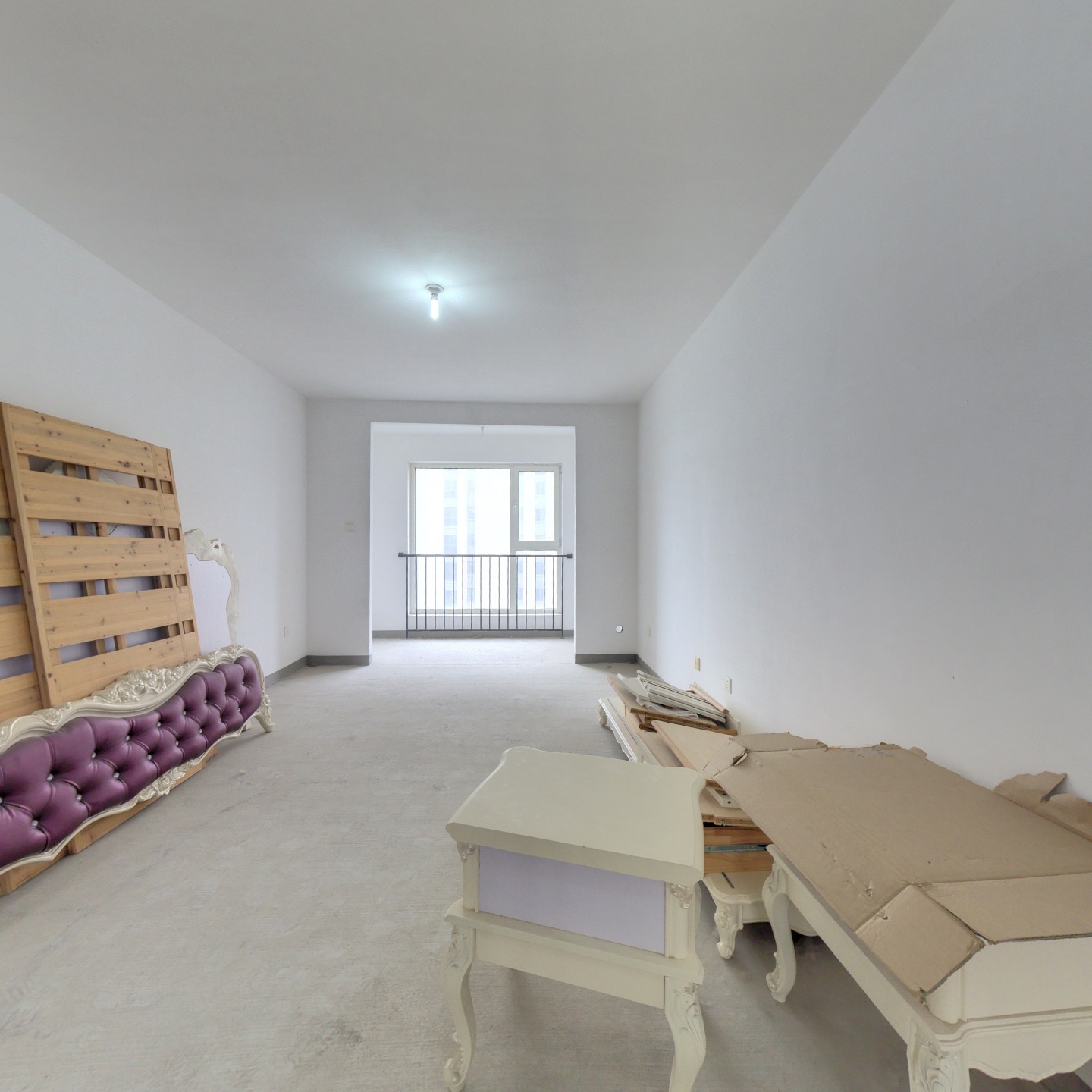 狮子城南北三局，带独立防火门大三居随意装修房本满二