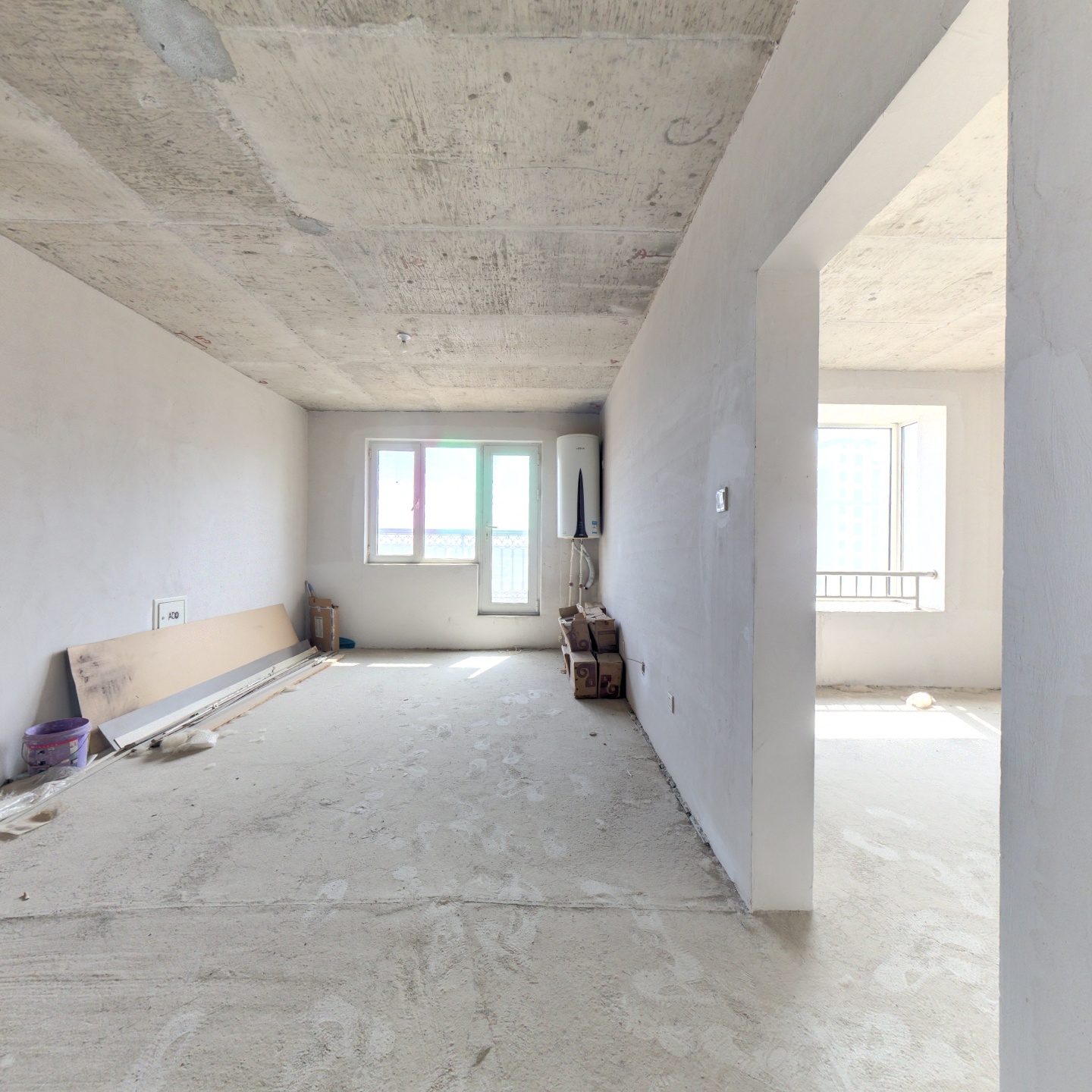 花园小区封闭管理，房子户型方正采光充足，居住舒适