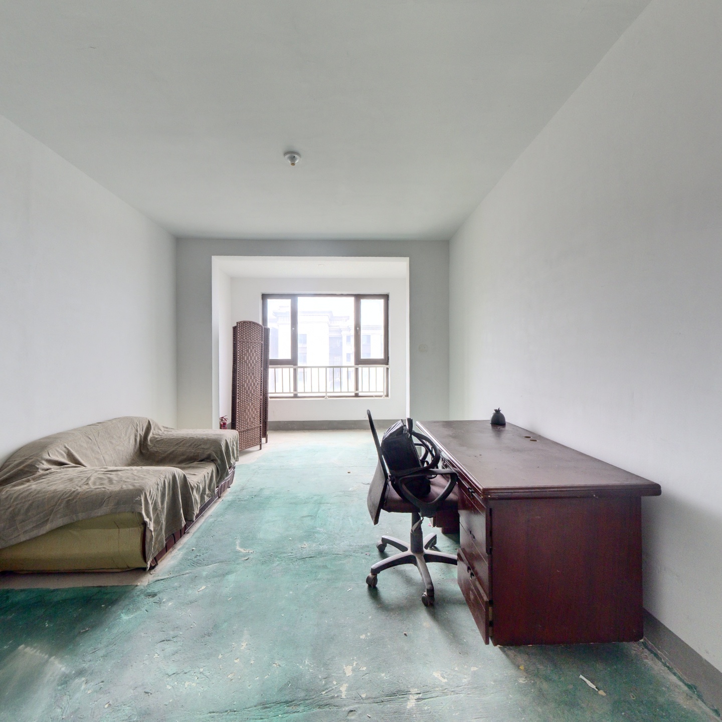 鸿坤D户型    全明格局两居室    中高层   采光充足