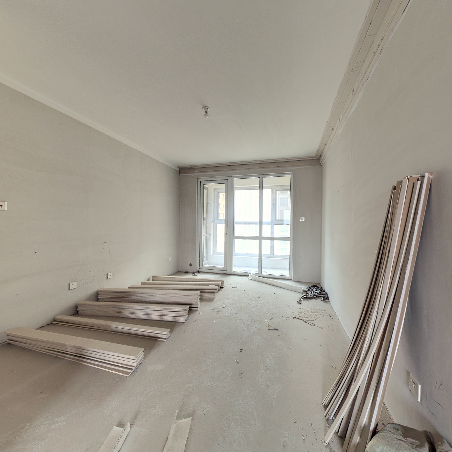 华融现代城 3室1厅 南 北