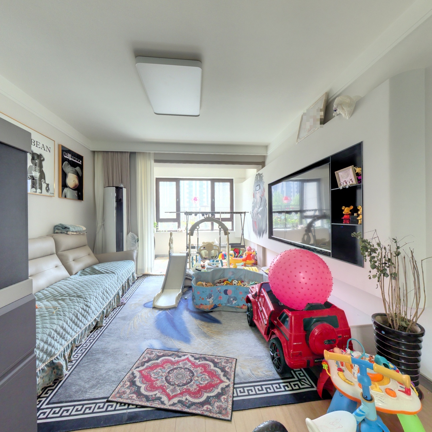 高铁通勤方便！南北通透精装自住标准，拎包入住！