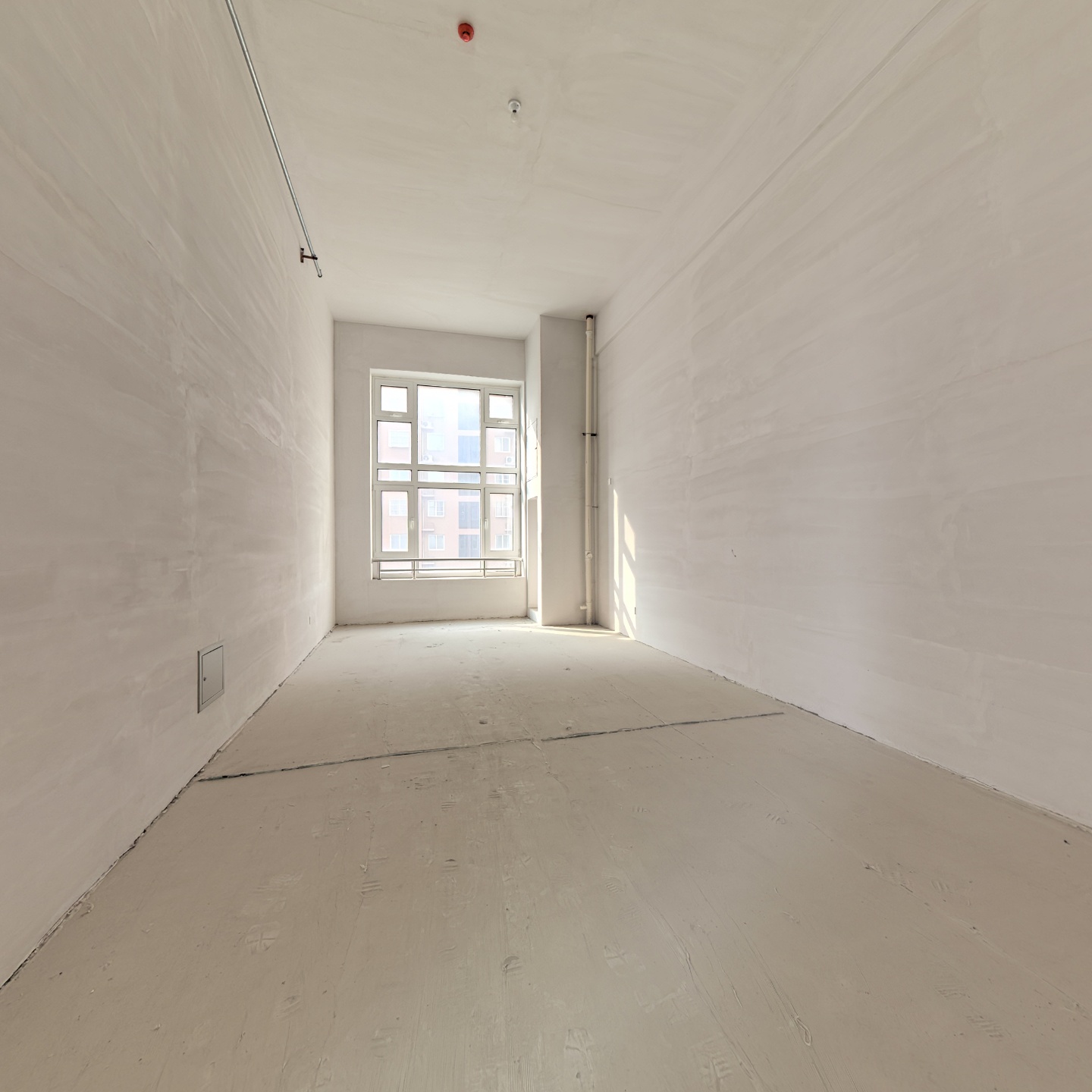 公园8090 70年loft 层高4.8米 两层面积 大窗户