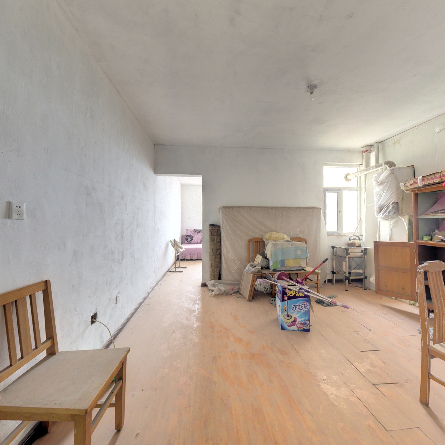 满五唯一  税费低  南向一居  主卧朝阳