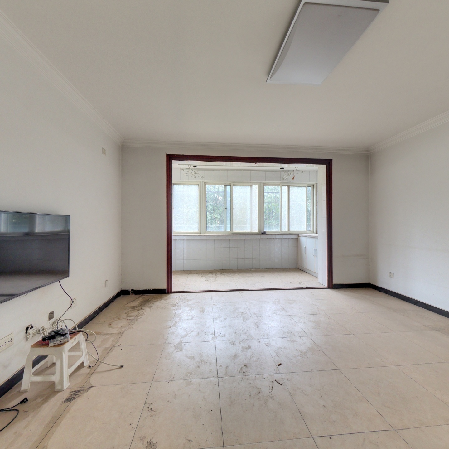 物探九号院 步梯 低楼层 通透大两居