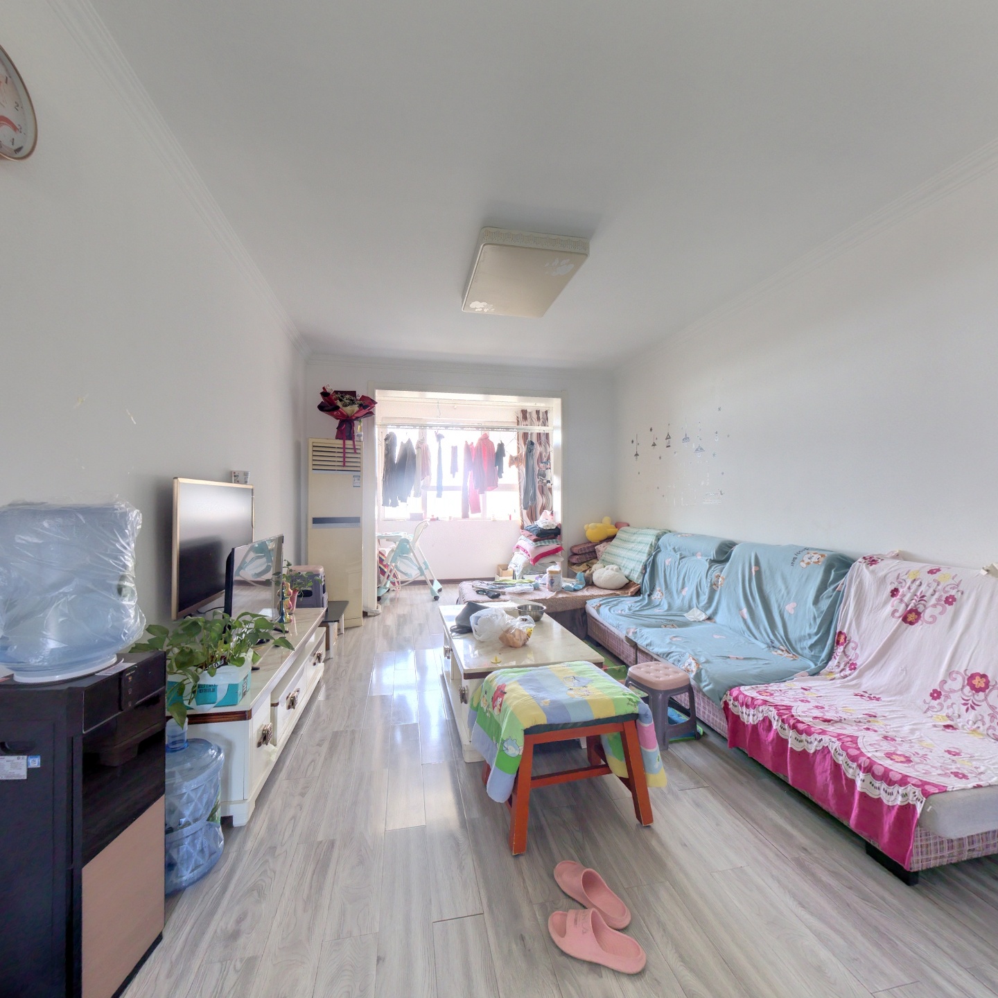 此房格局户型方正，中间楼层，满二税费少，南北通透