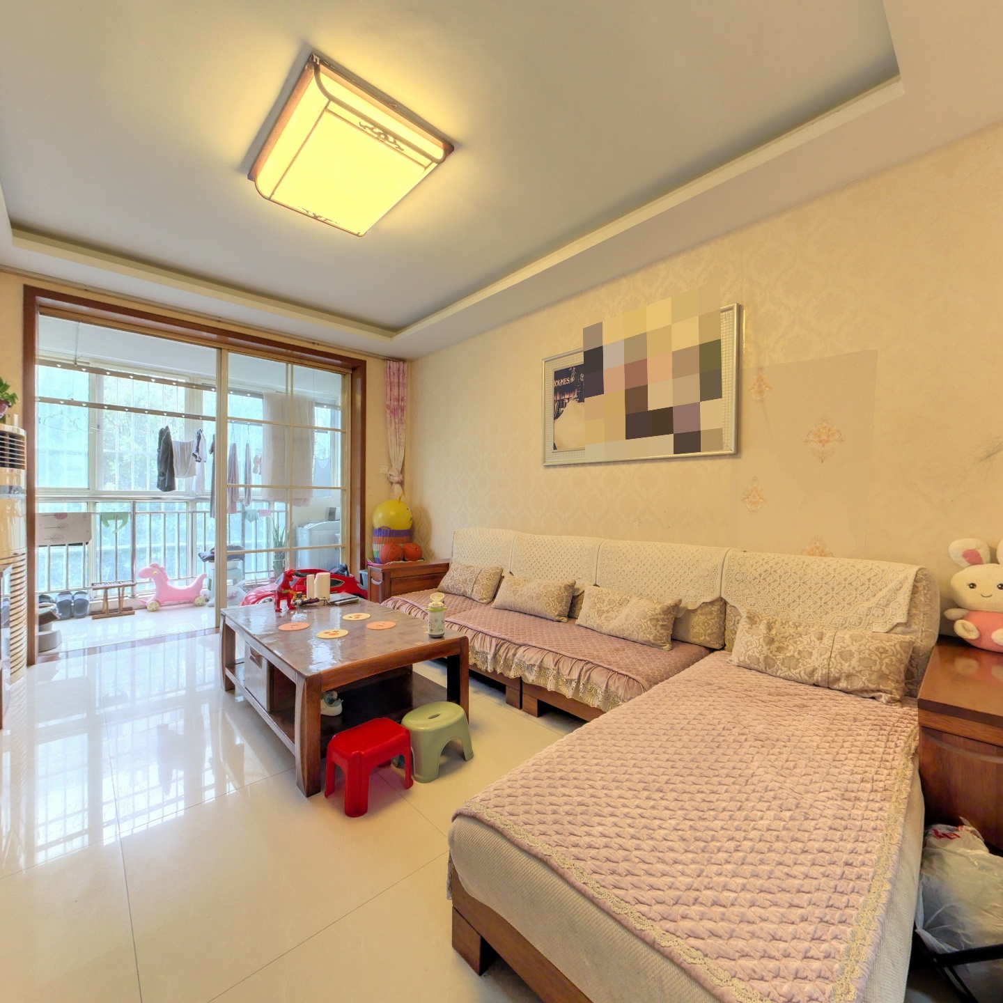 益  王  府花园5楼，3室，精装修，有证