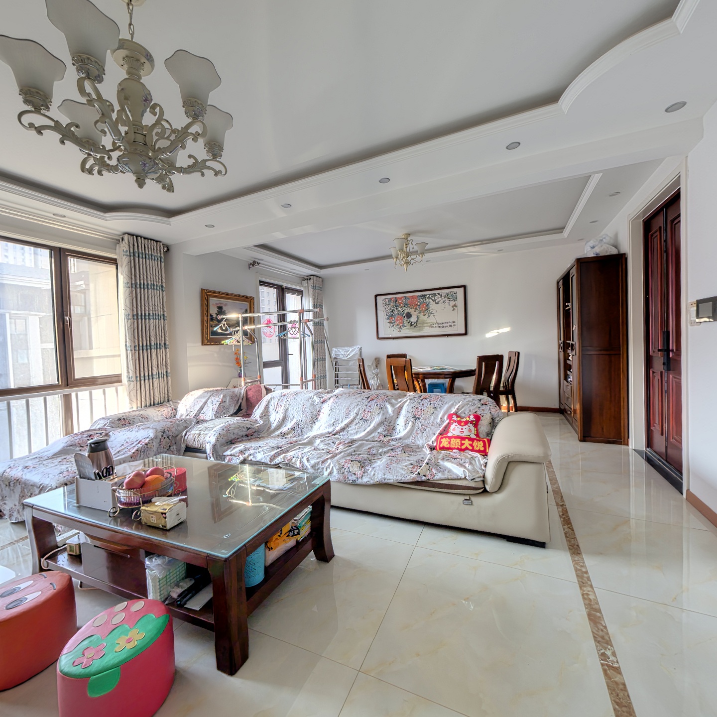 鸿坤理想湾南区 3室2厅 南 北