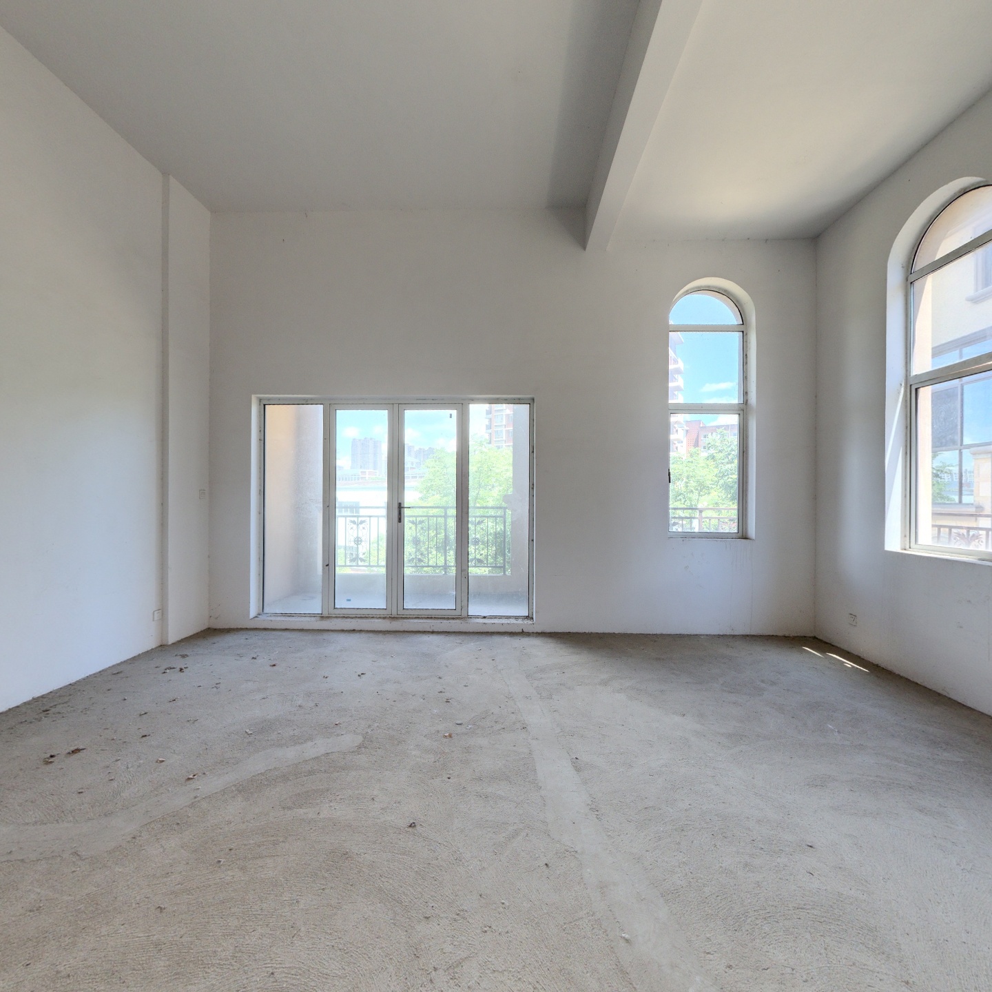 金侨城别墅，园林式小区，南北通透，采光好