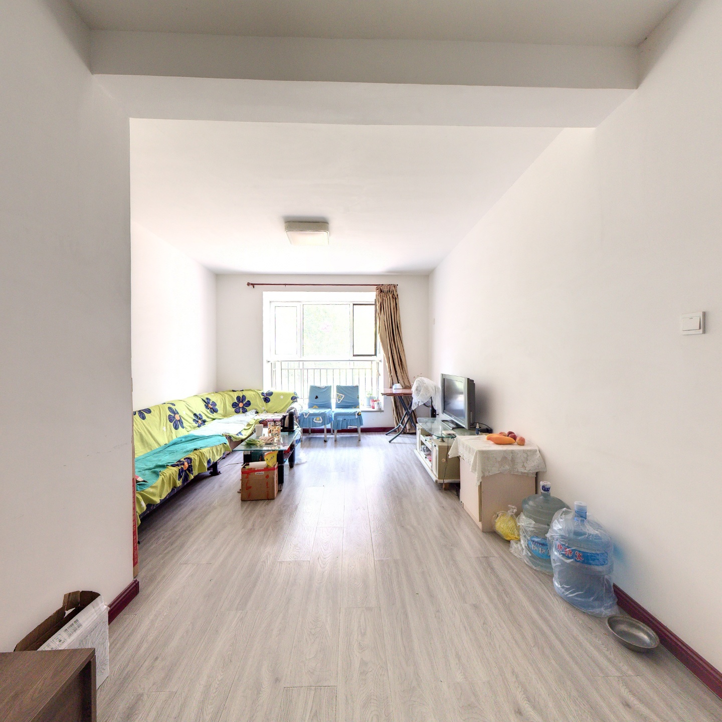 一梯两户 南北三居 自住精装修 总高7层带电梯