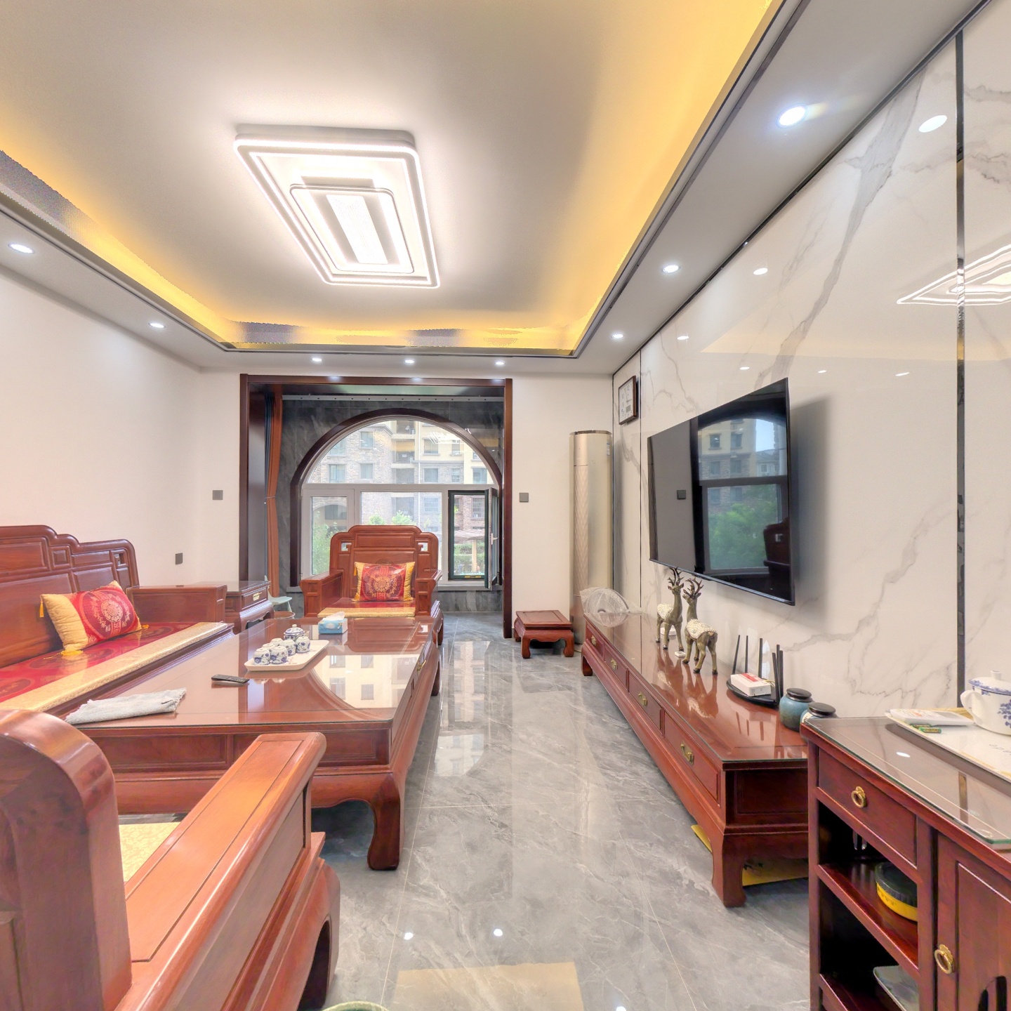 满两年 已装修 未住 全实木家具