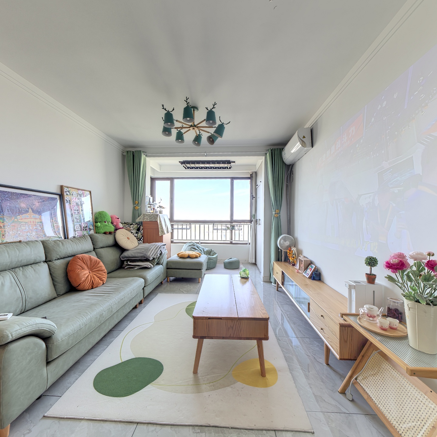 鸿坤理想湾  正规一居室   精装修   全明格局