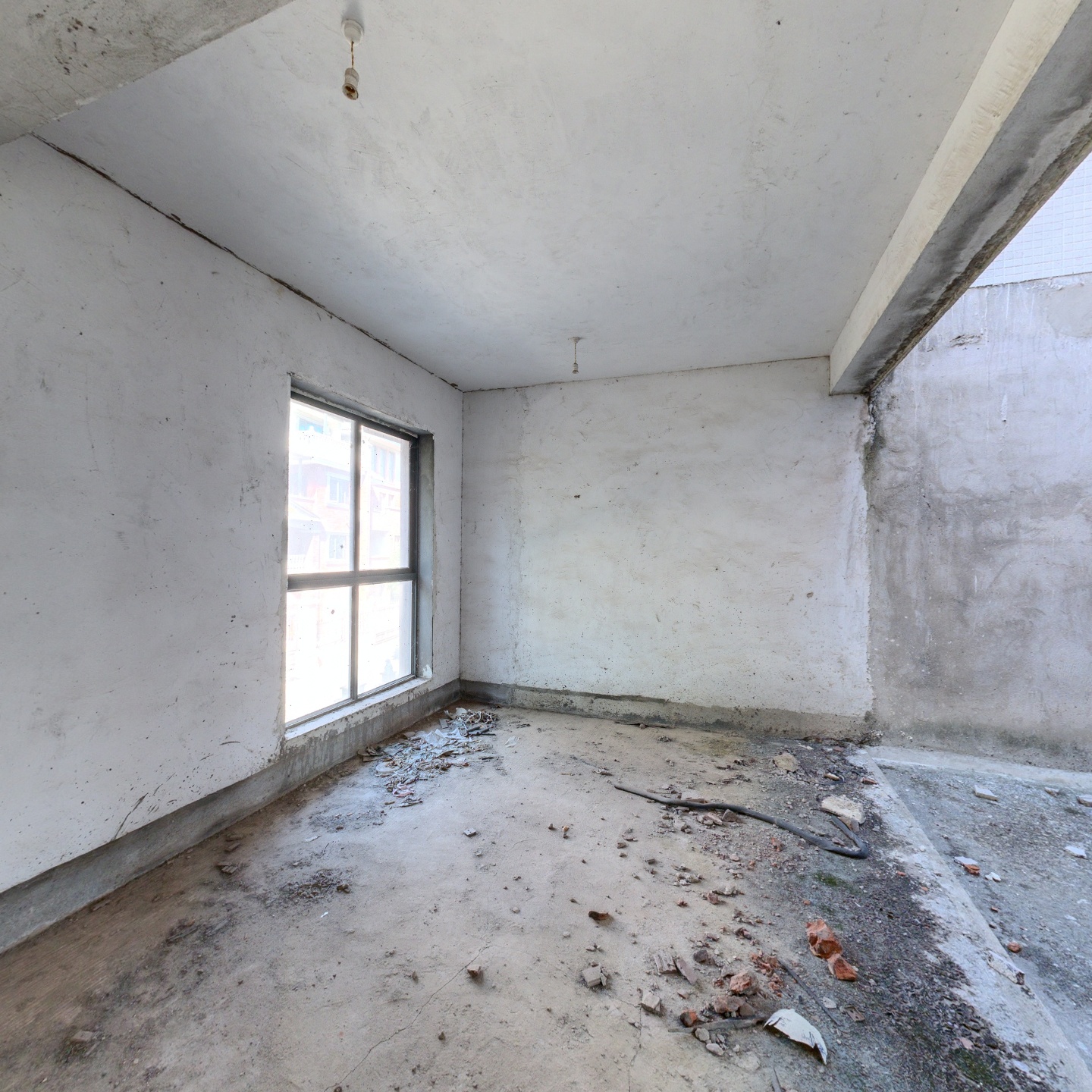 锦绣世家联排别墅 户型周正 小区环境好