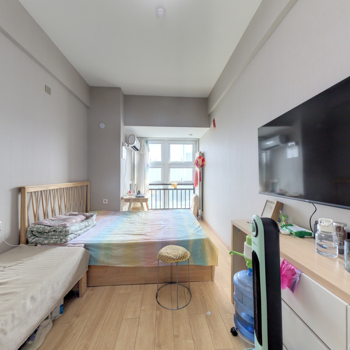 万科城际之光一居室 户型方正 全天采光