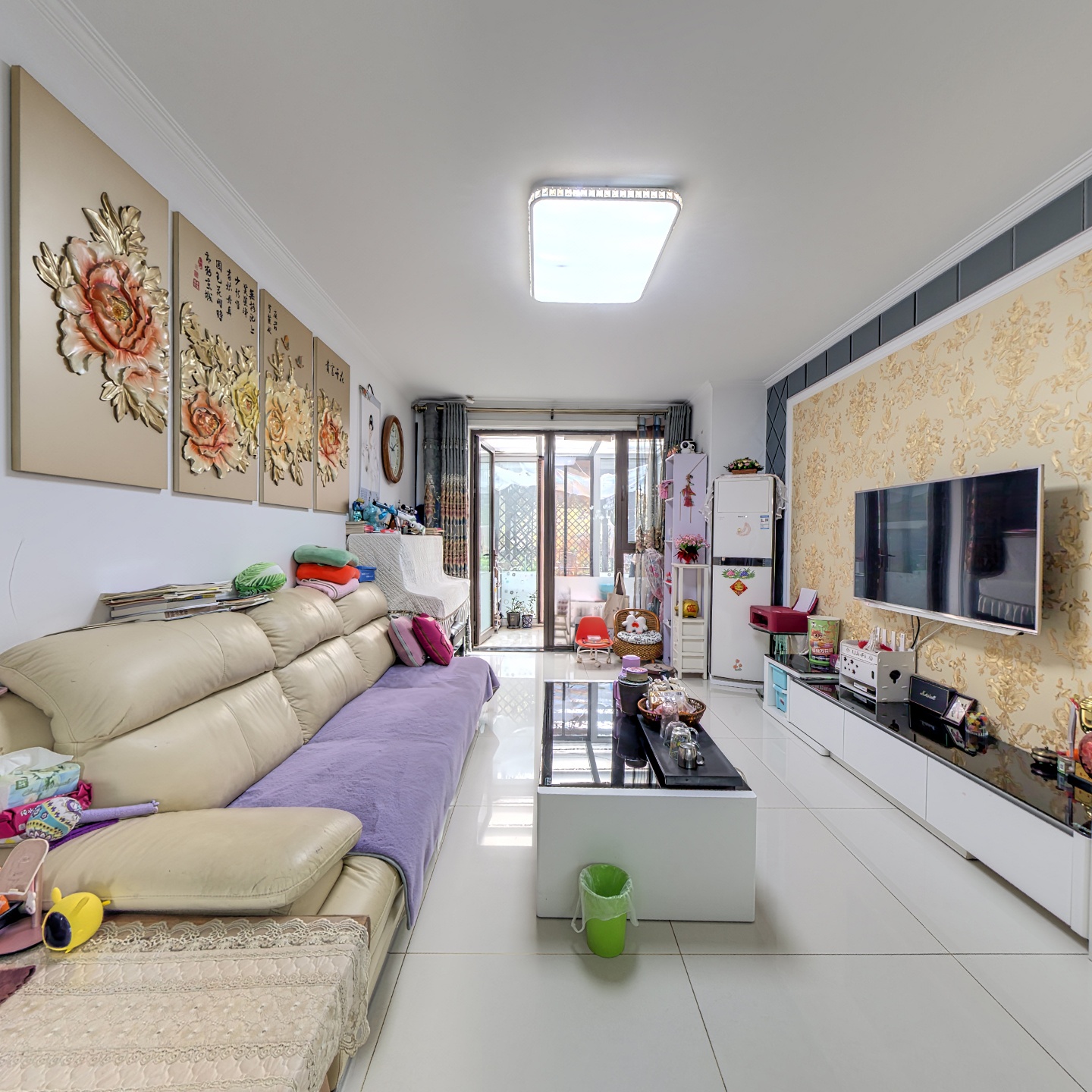 鸿坤理想湾一层带70平小院 环境好 采光好 视野好