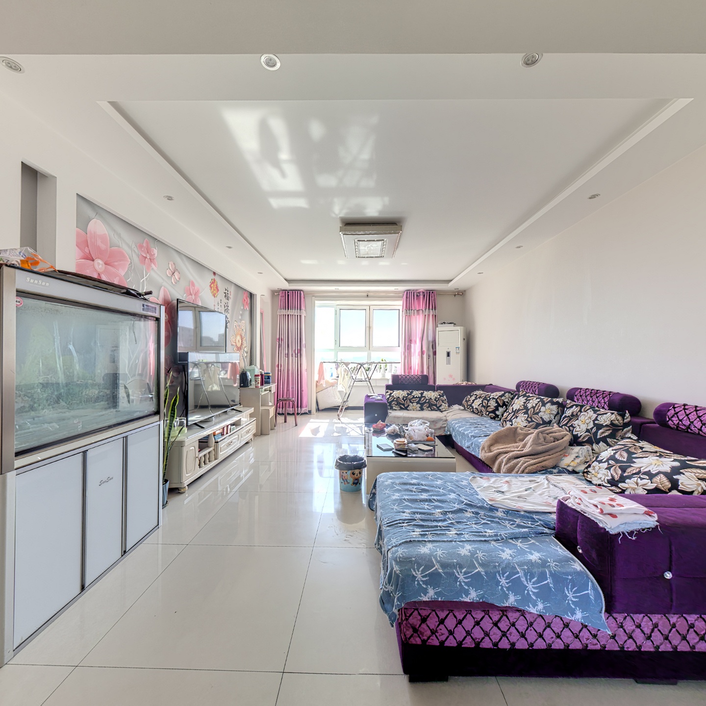 838旁，可上西丁，大三居精装修