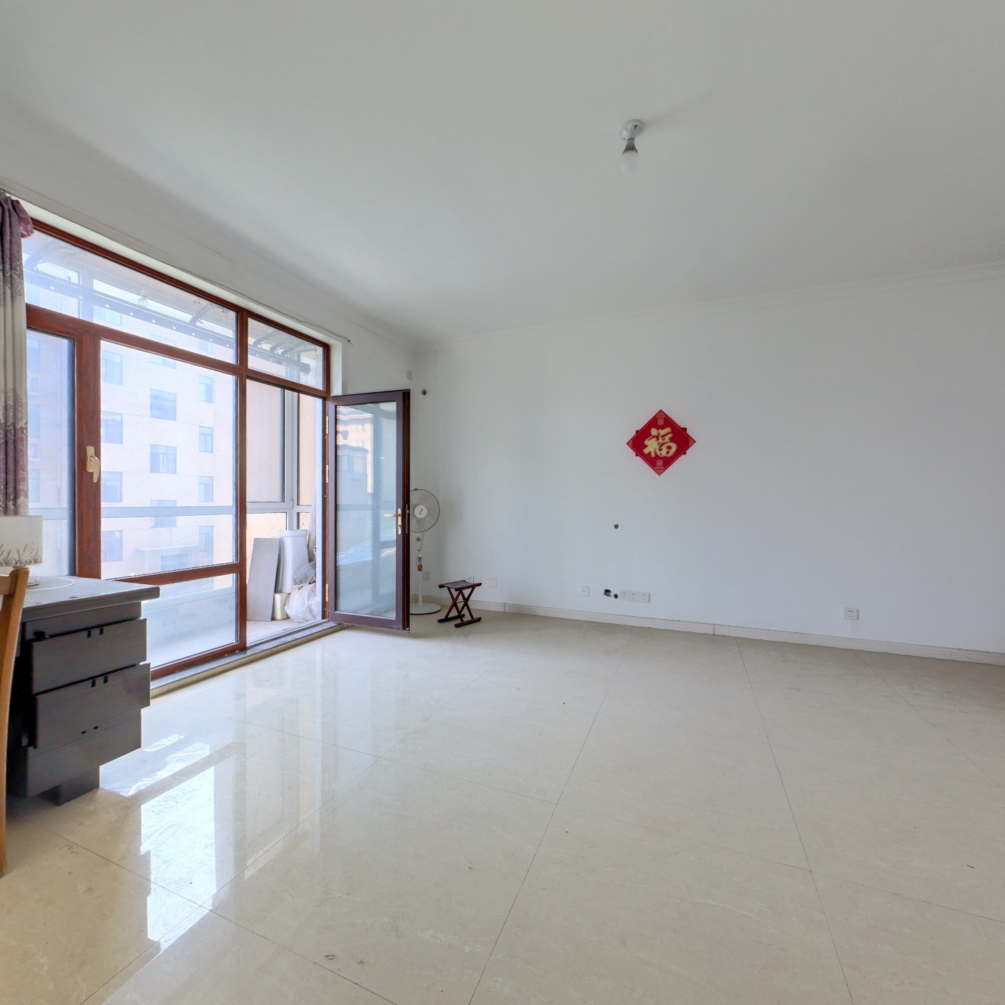 城南 植物园旁 电梯三室 跃层 带车储 可按揭