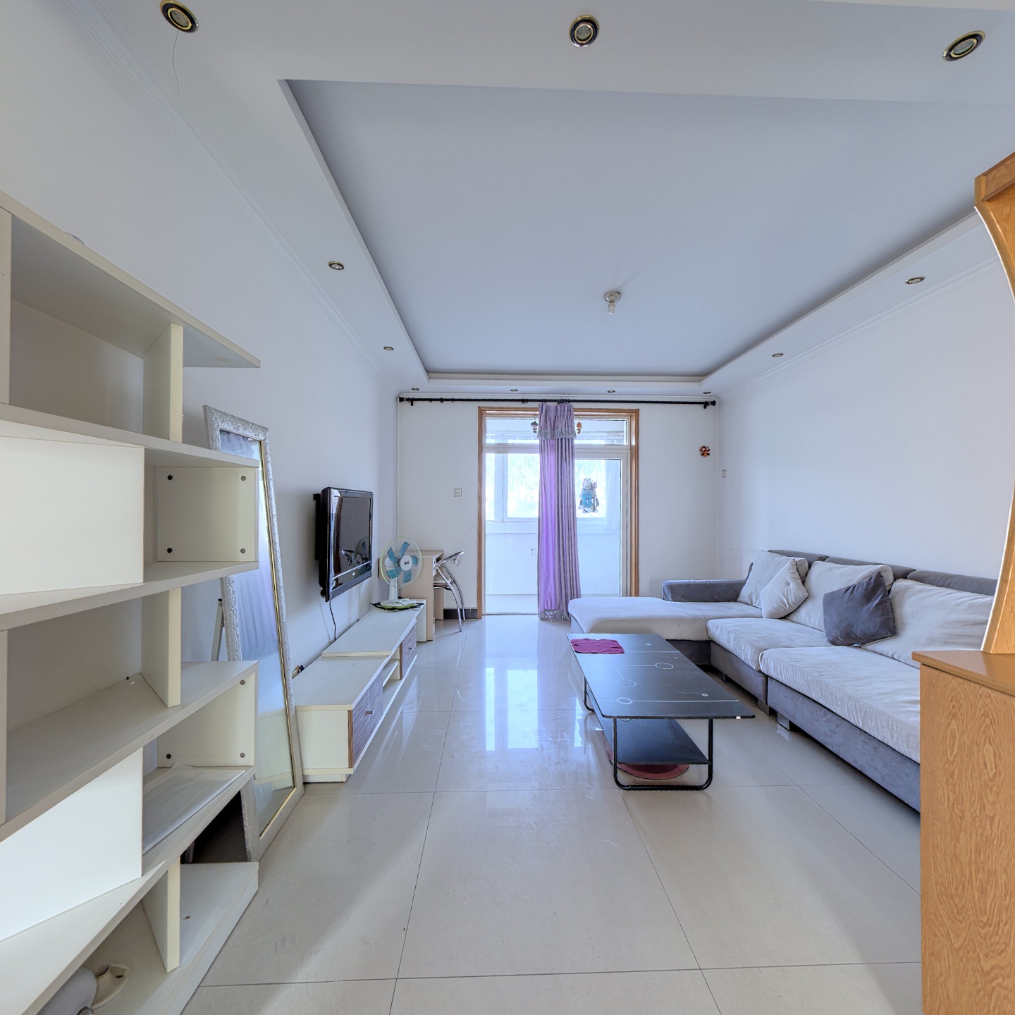 东西通透低楼层 采光好 无遮挡 房本满五唯一