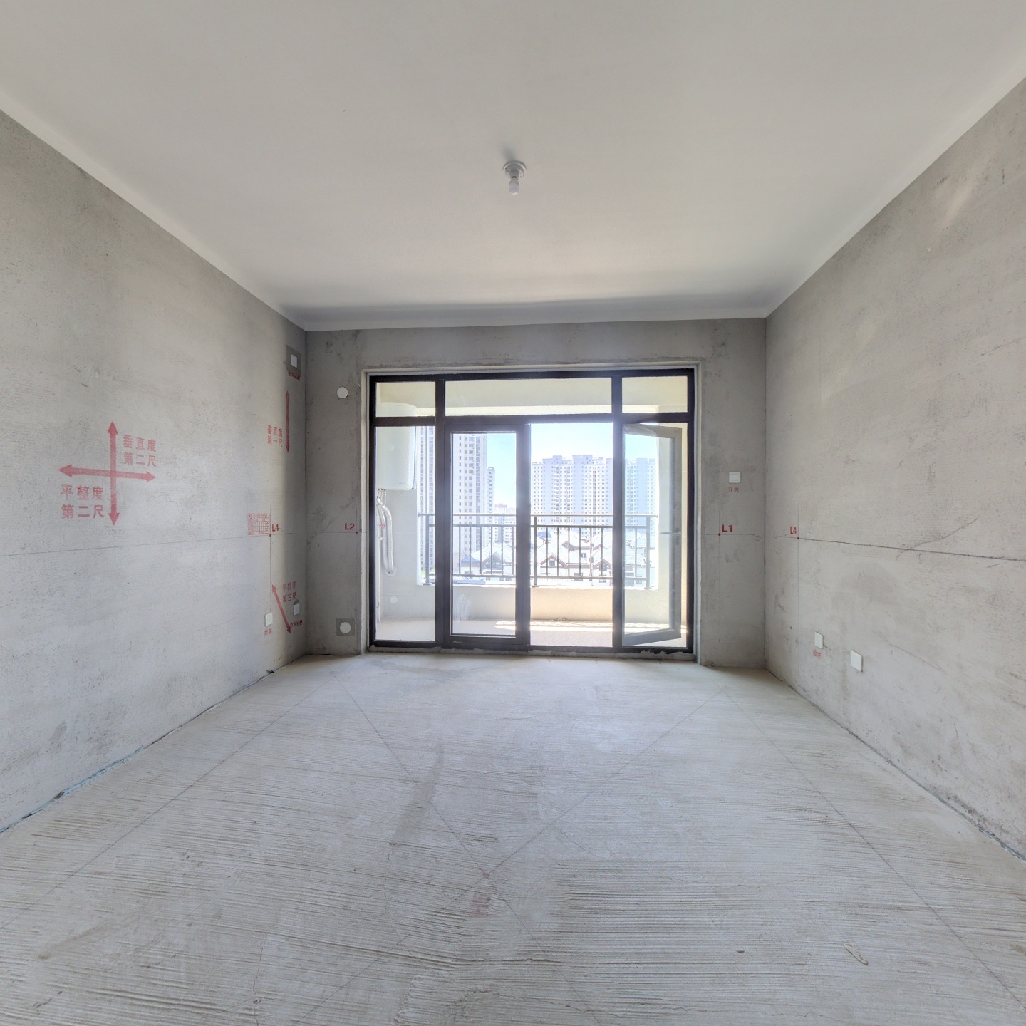 出售   凤麟府南北通透  四居双卫上跃