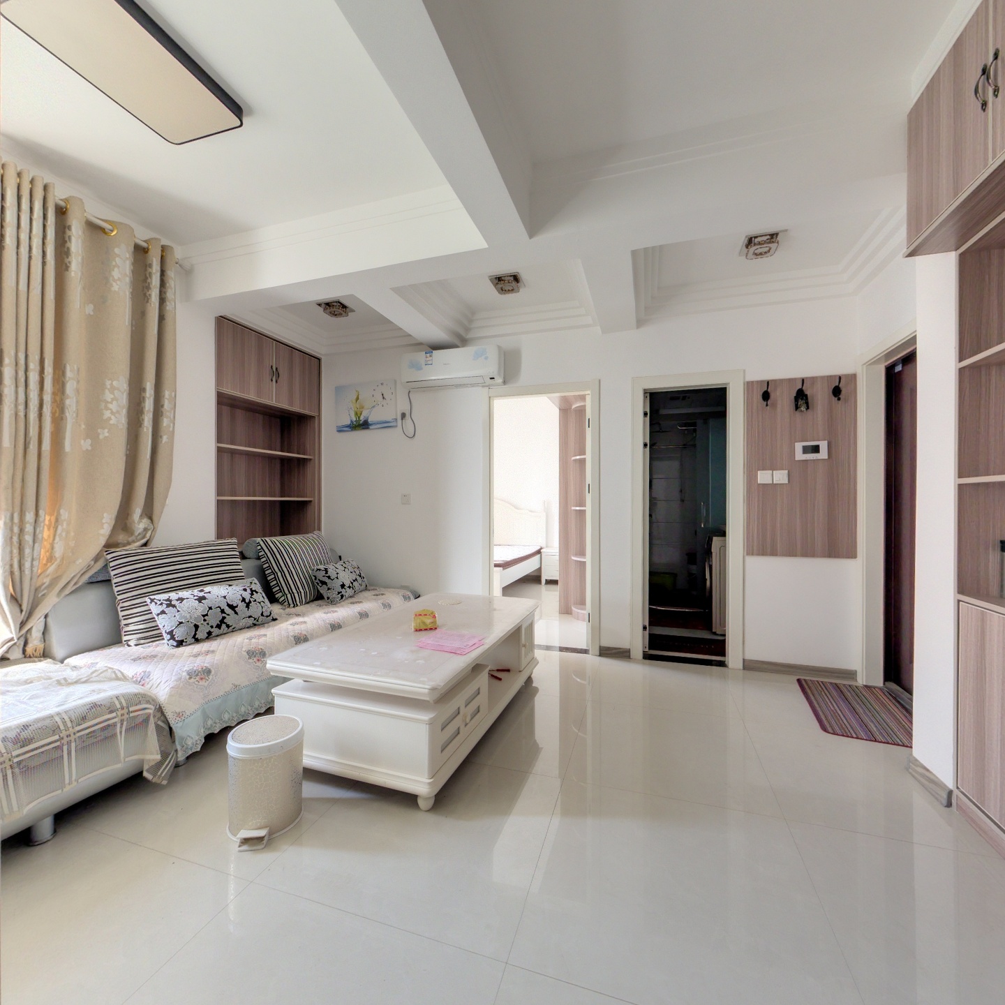 花都文苑电梯5楼 2室 采光好