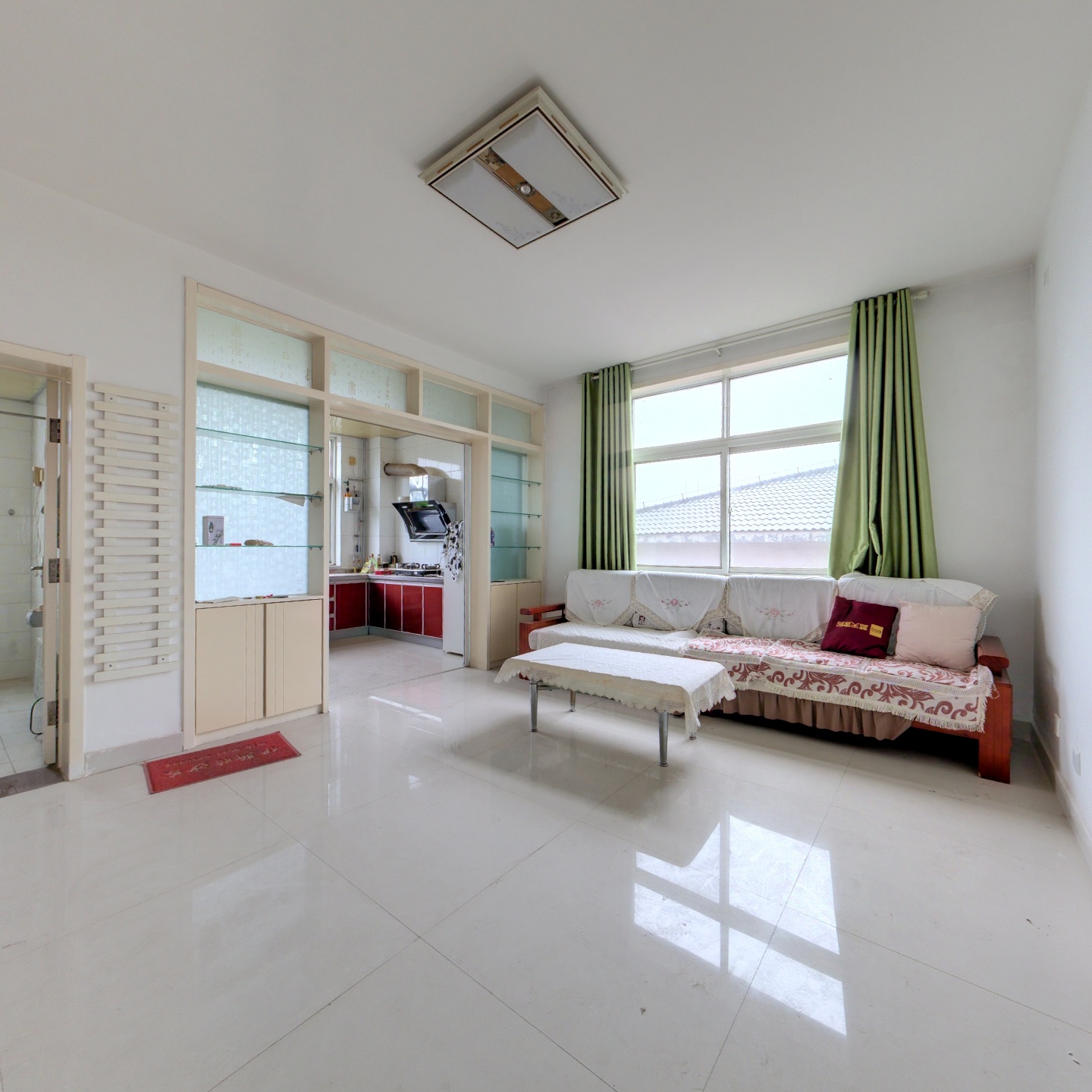 近植物园，云门山花园，三楼，两室采光好，带车库